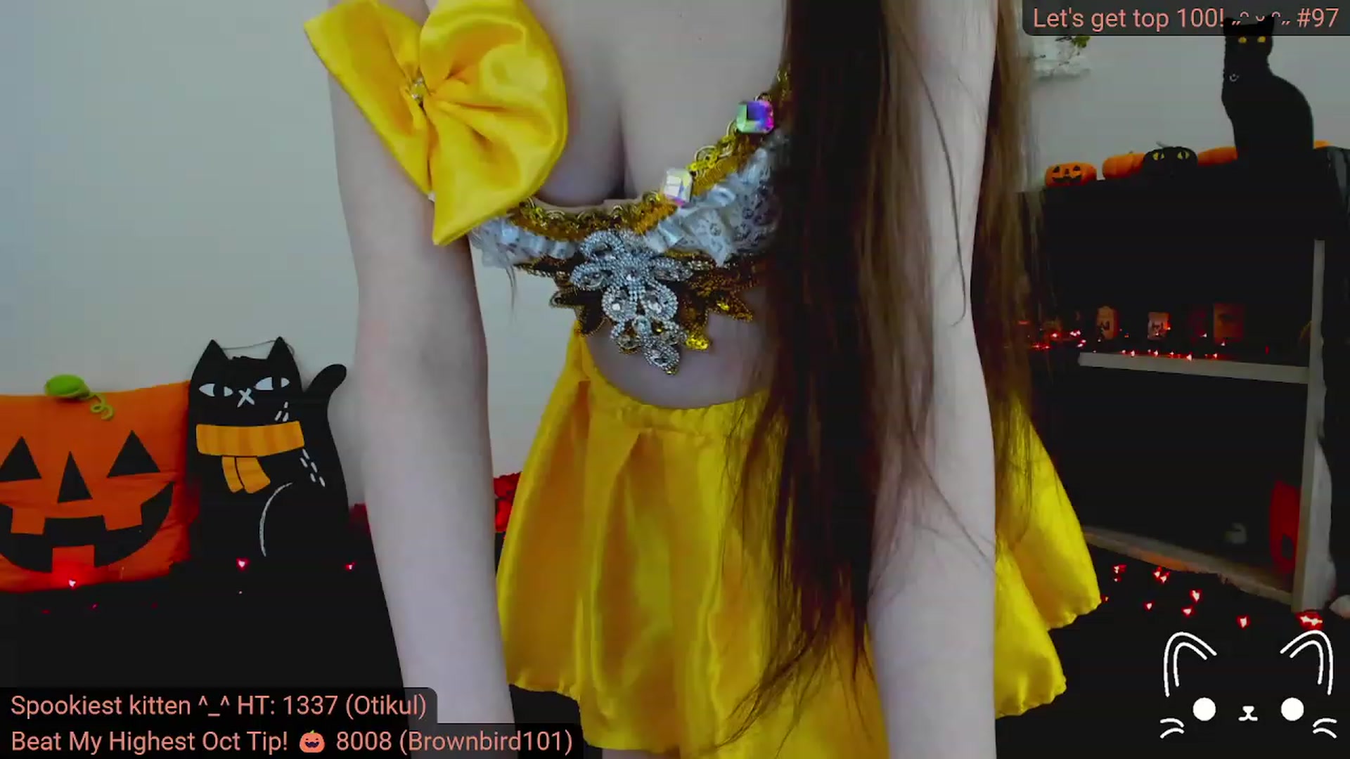 Gallery image thumbnail from Kitty's myfreecams stream on, 10/30/2023, 05:27 image 4 of 20