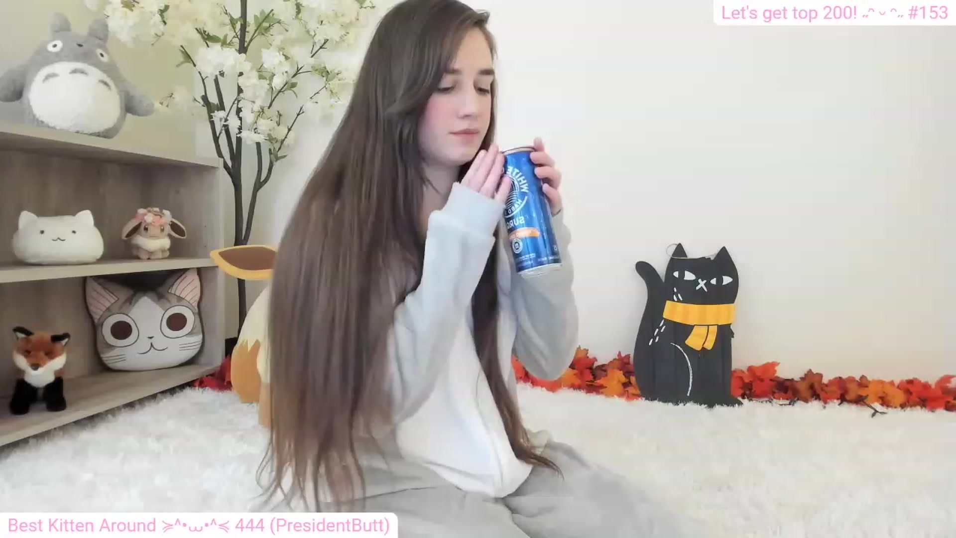 Gallery image thumbnail from Kitty's myfreecams stream on, 12/14/2023, 07:36 image 19 of 20