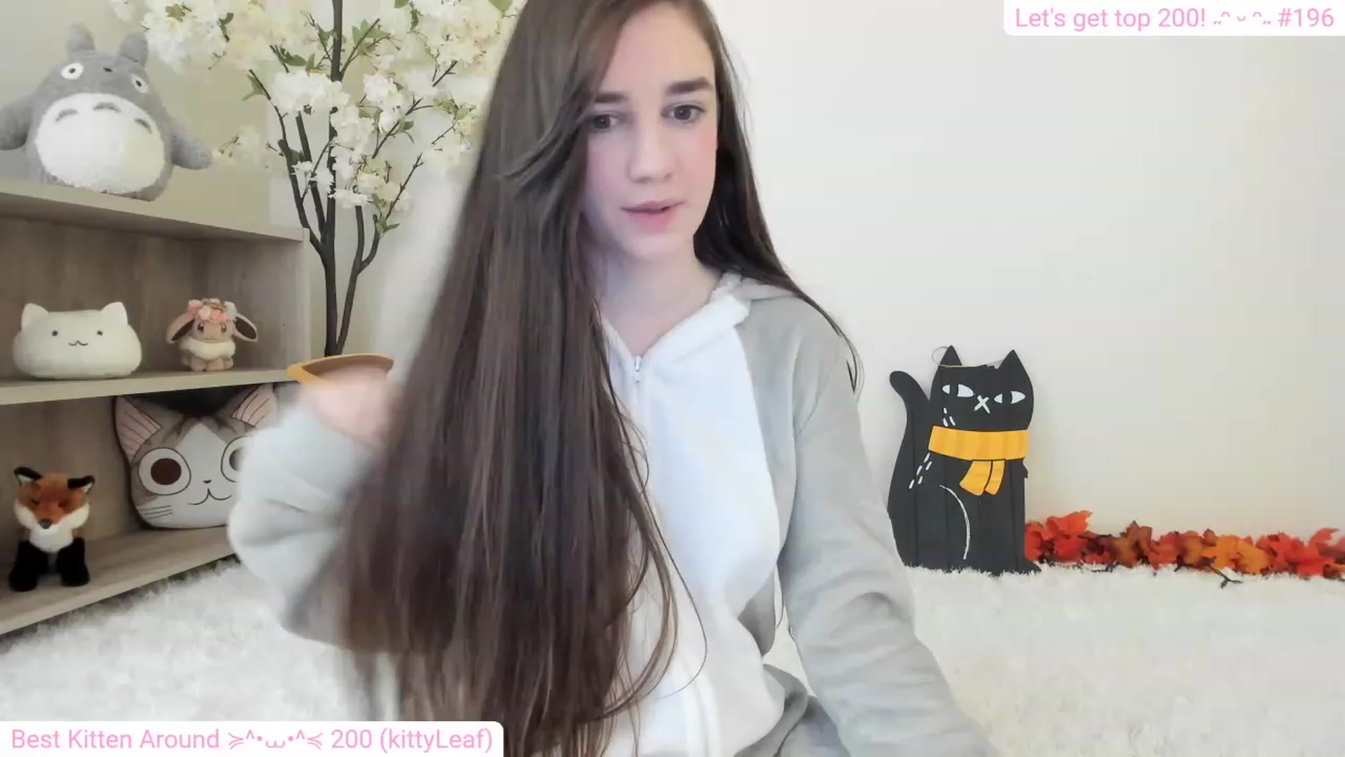 Gallery image thumbnail from Kitty's myfreecams stream on, 12/14/2023, 07:36 image 5 of 20