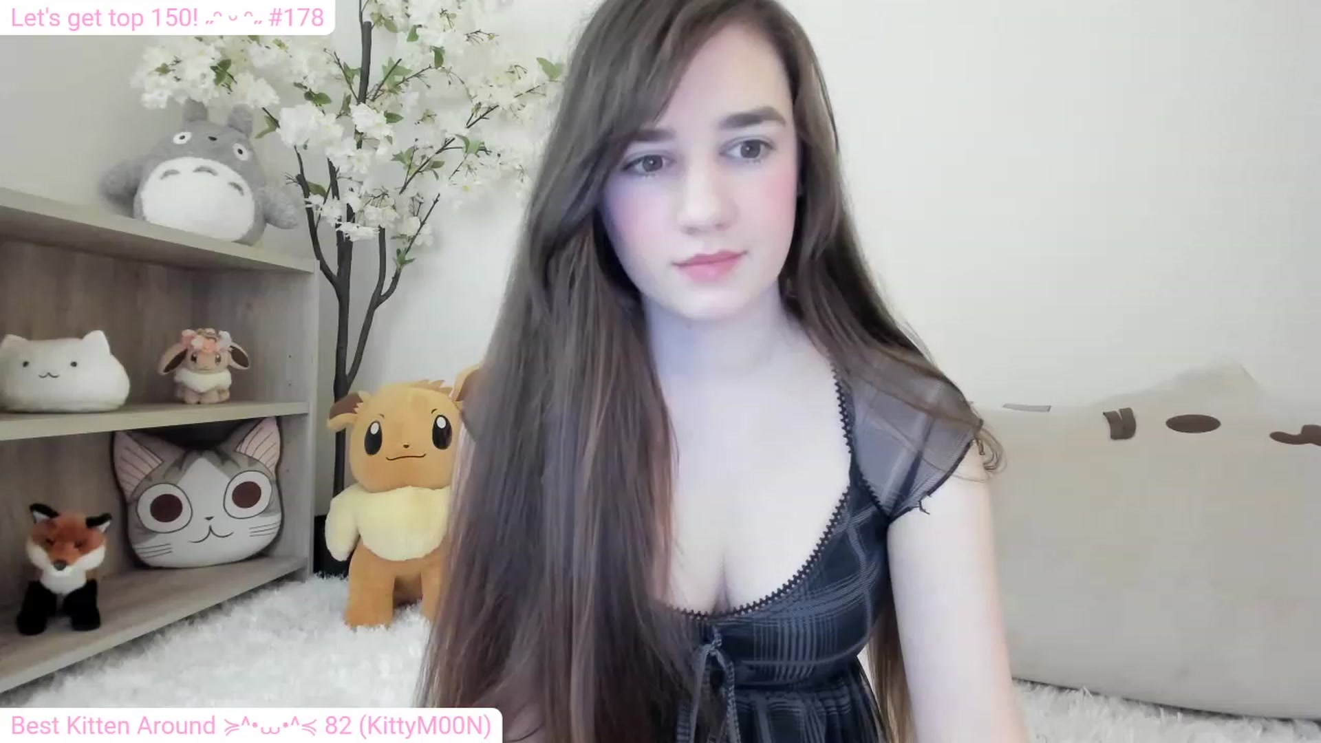 Gallery image thumbnail from Kitty's myfreecams stream on, 12/28/2023, 05:57 image 12 of 20