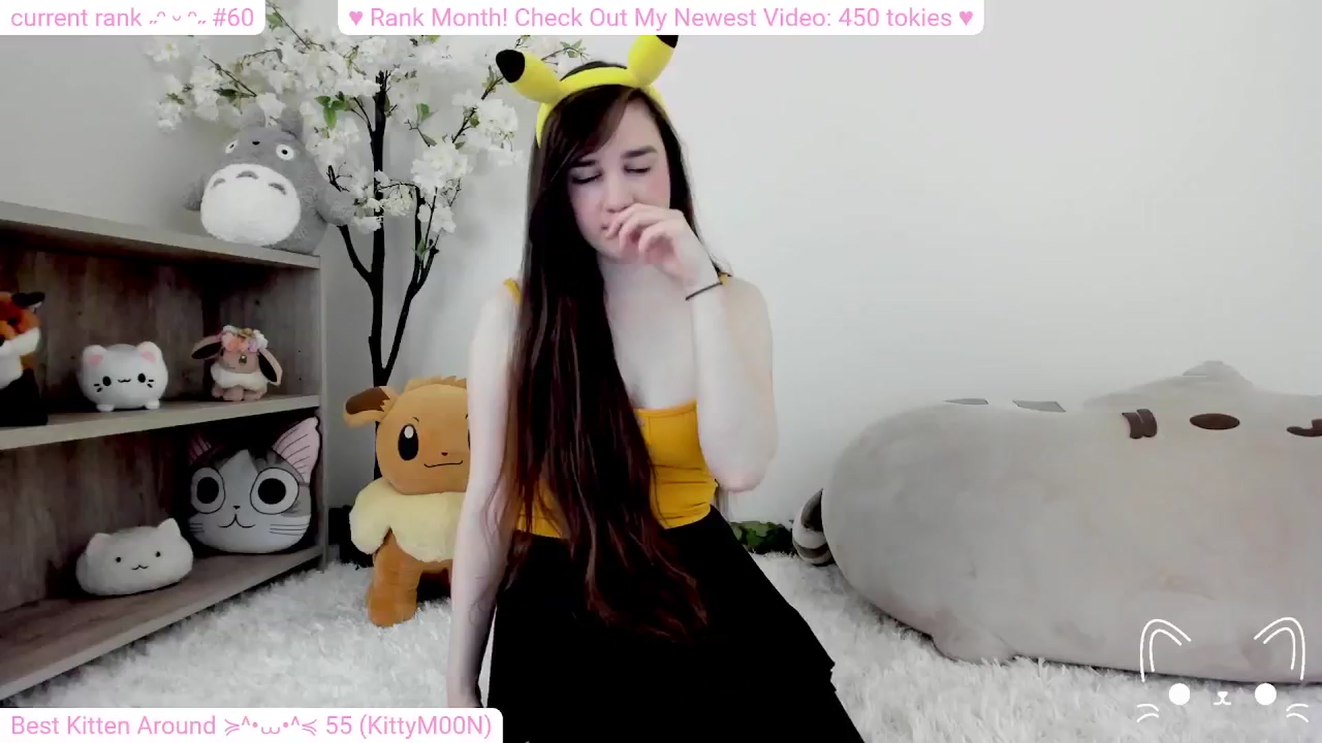 Gallery image thumbnail from Kitty's myfreecams stream on, 02/08/2024, 05:19 image 7 of 20