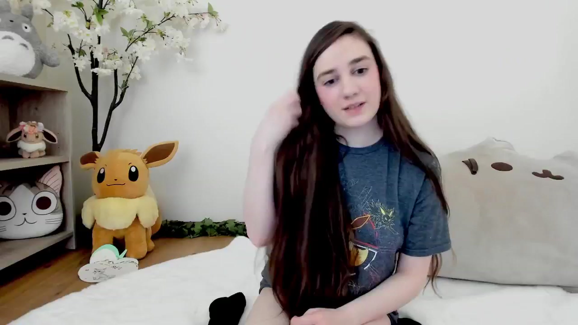 Gallery image thumbnail from Kitty's myfreecams stream on, 03/01/2024, 08:07 image 12 of 20