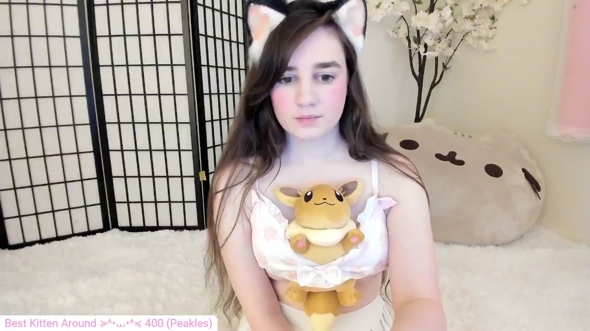 Gallery image thumbnail from Kitty's myfreecams stream on, 05/05/2024, 03:36 image 17 of 20