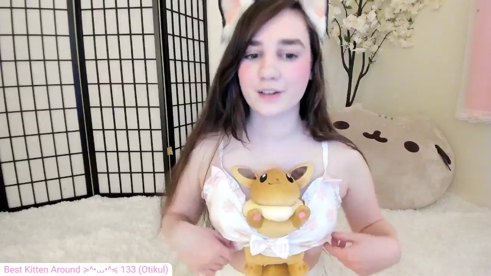 Gallery image thumbnail from Kitty's myfreecams stream on, 05/05/2024, 03:36 image 13 of 20