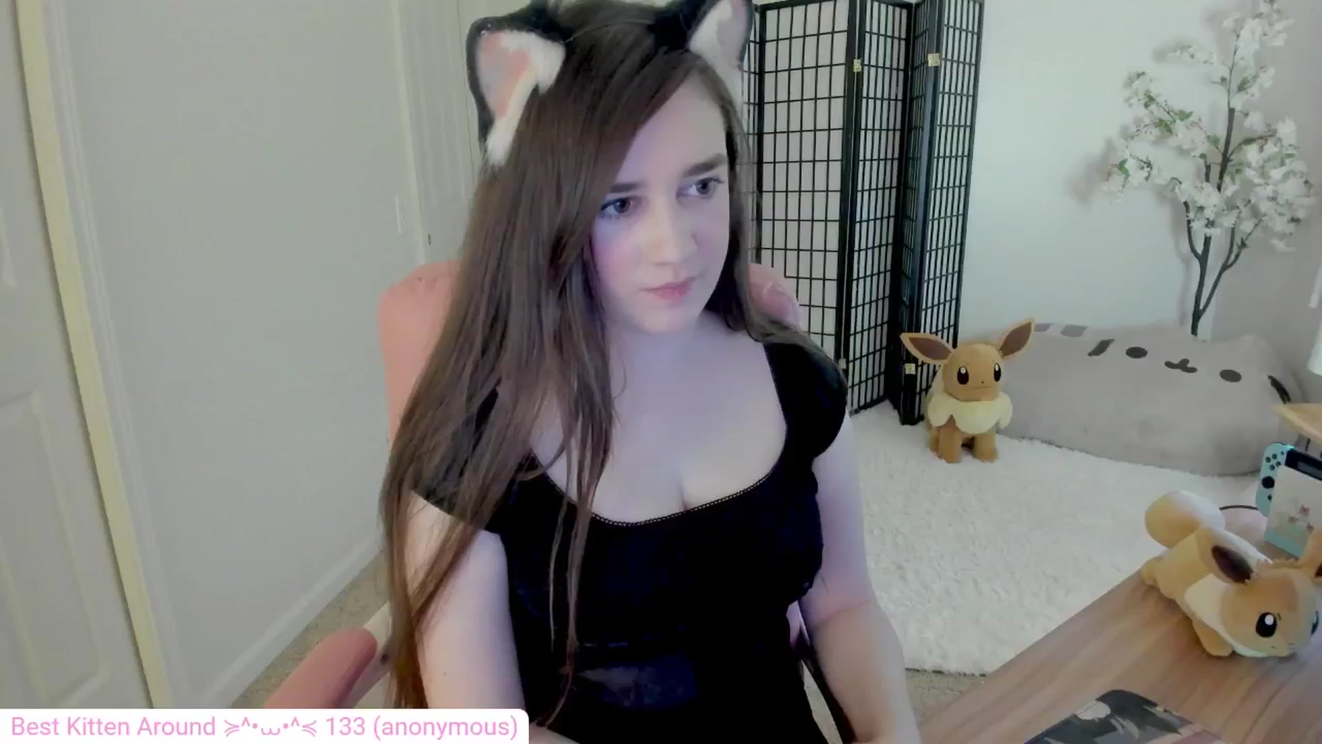 Gallery image thumbnail from Kitty's myfreecams stream on, 09/08/2024, 06:19 image 2 of 20