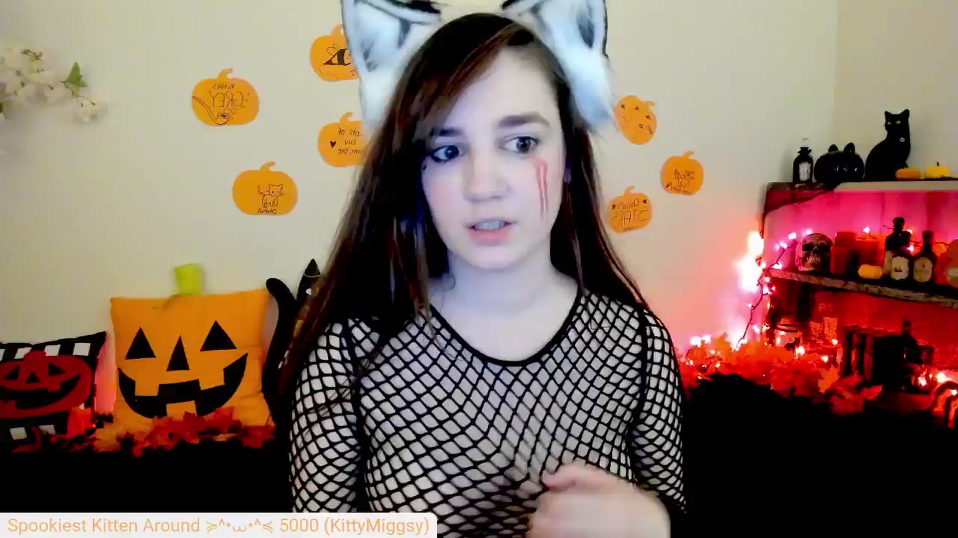 Gallery image thumbnail from Kitty's myfreecams stream on, 10/03/2024, 06:08 image 18 of 20