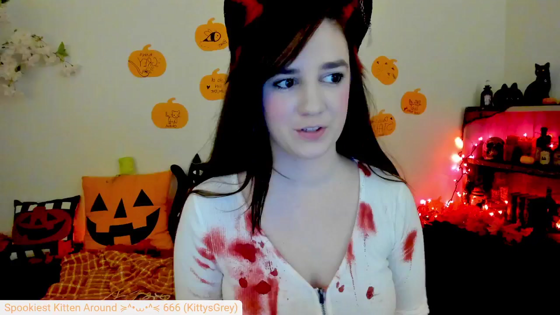 Gallery image thumbnail from Kitty's myfreecams stream on, 10/04/2024, 04:37 image 18 of 20