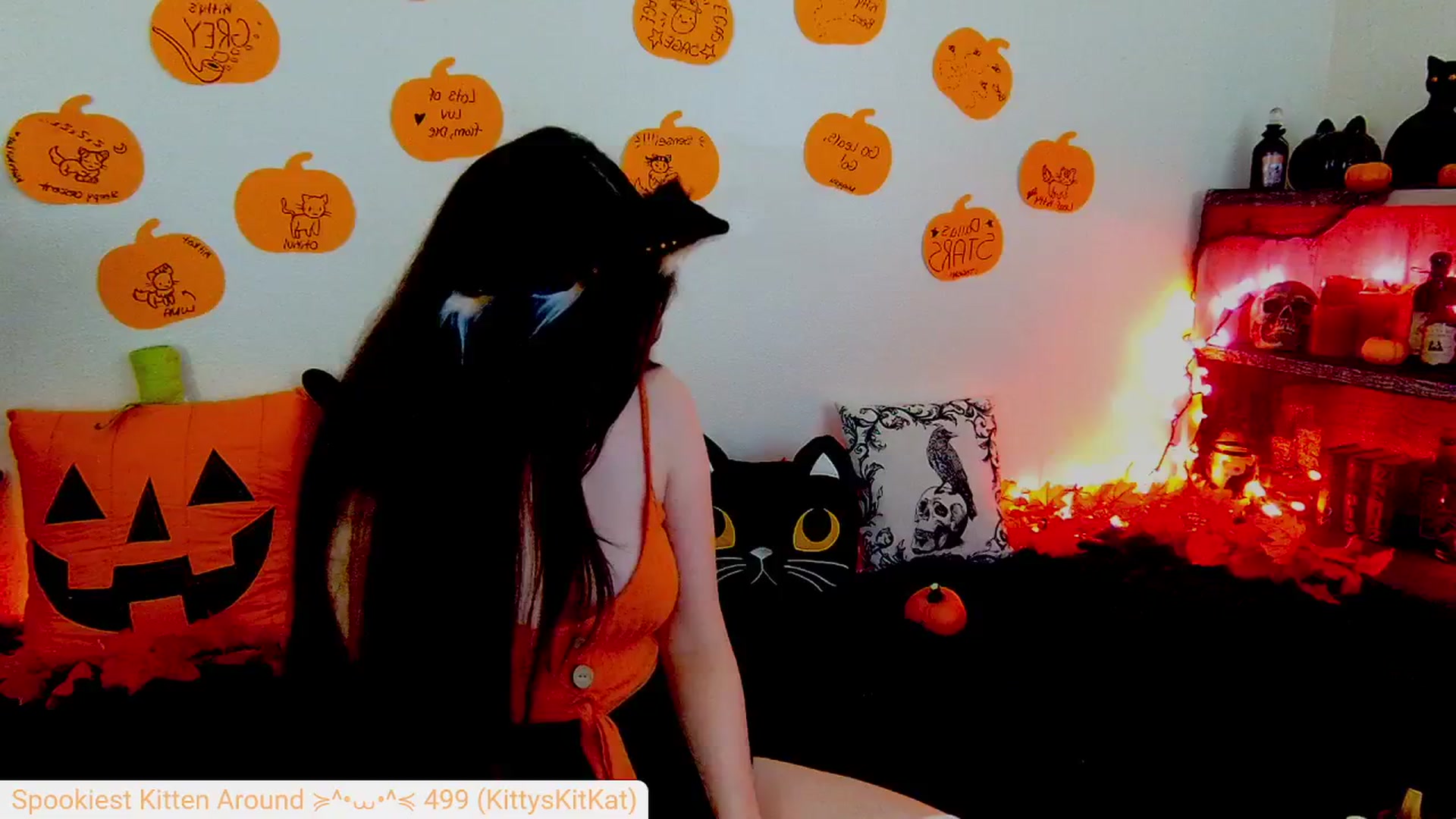 Gallery image thumbnail from Kitty's myfreecams stream on, 10/08/2024, 05:52 image 10 of 20