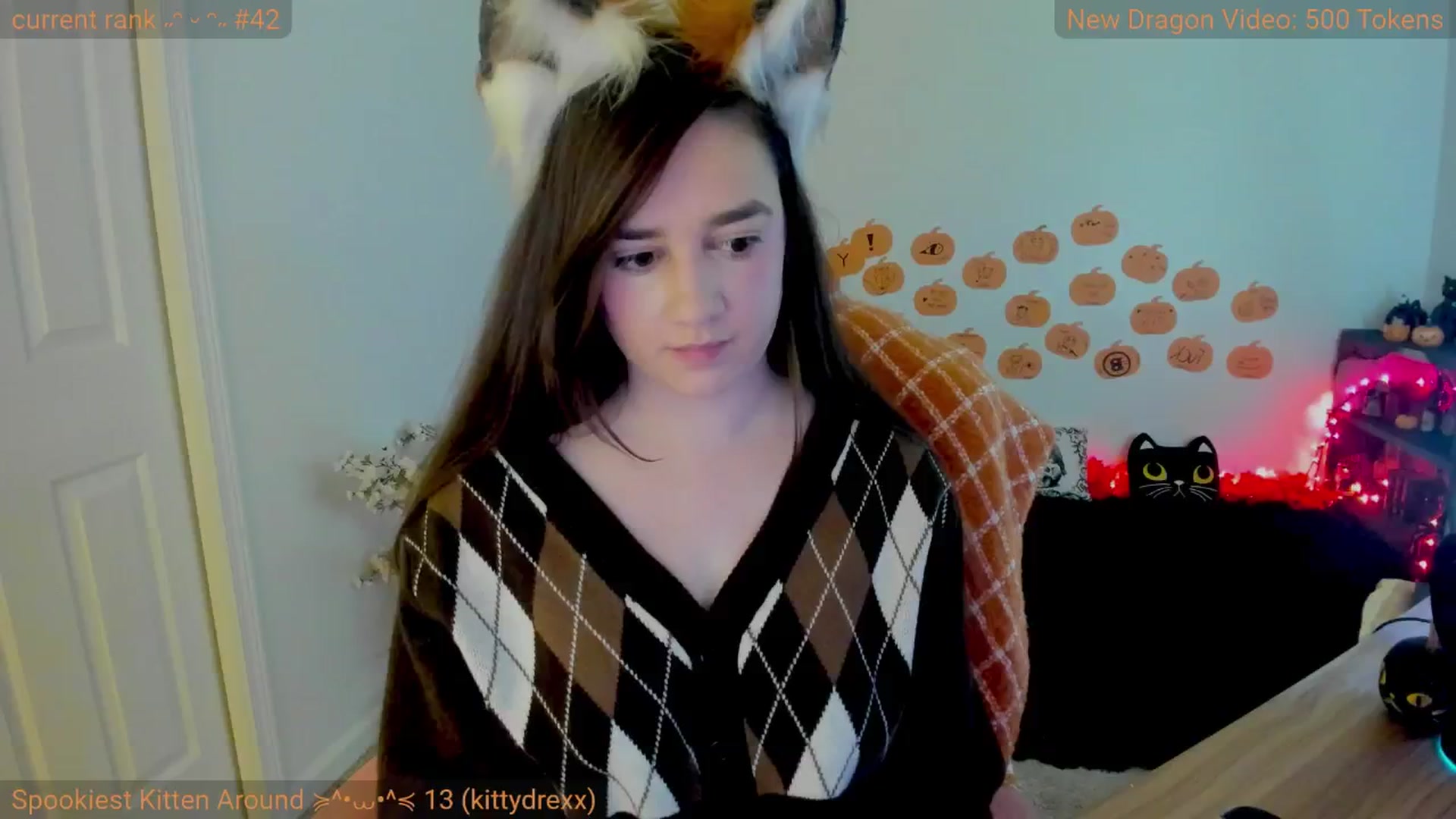 Gallery image thumbnail from Kitty's myfreecams stream on, 10/21/2024, 05:38 image 1 of 20