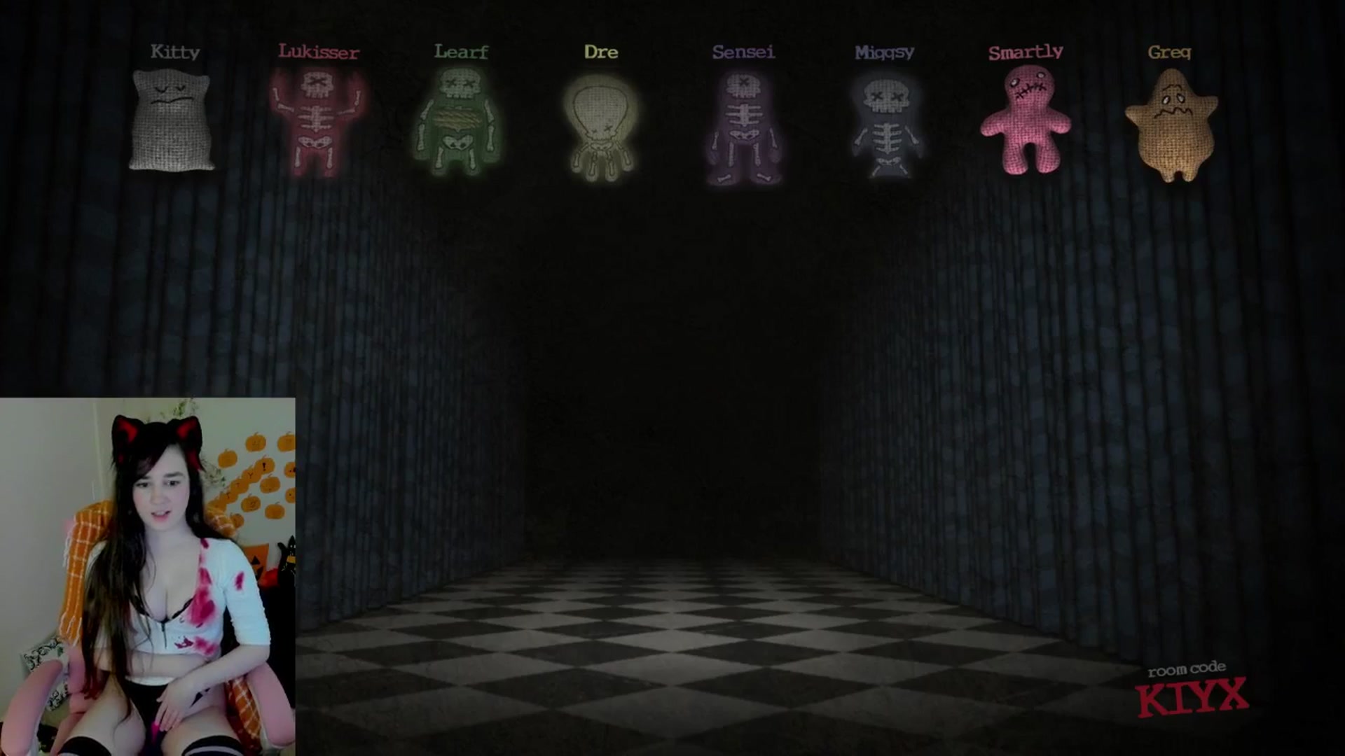 Gallery image thumbnail from Kitty's myfreecams stream on, 10/25/2024, 07:01 image 3 of 20