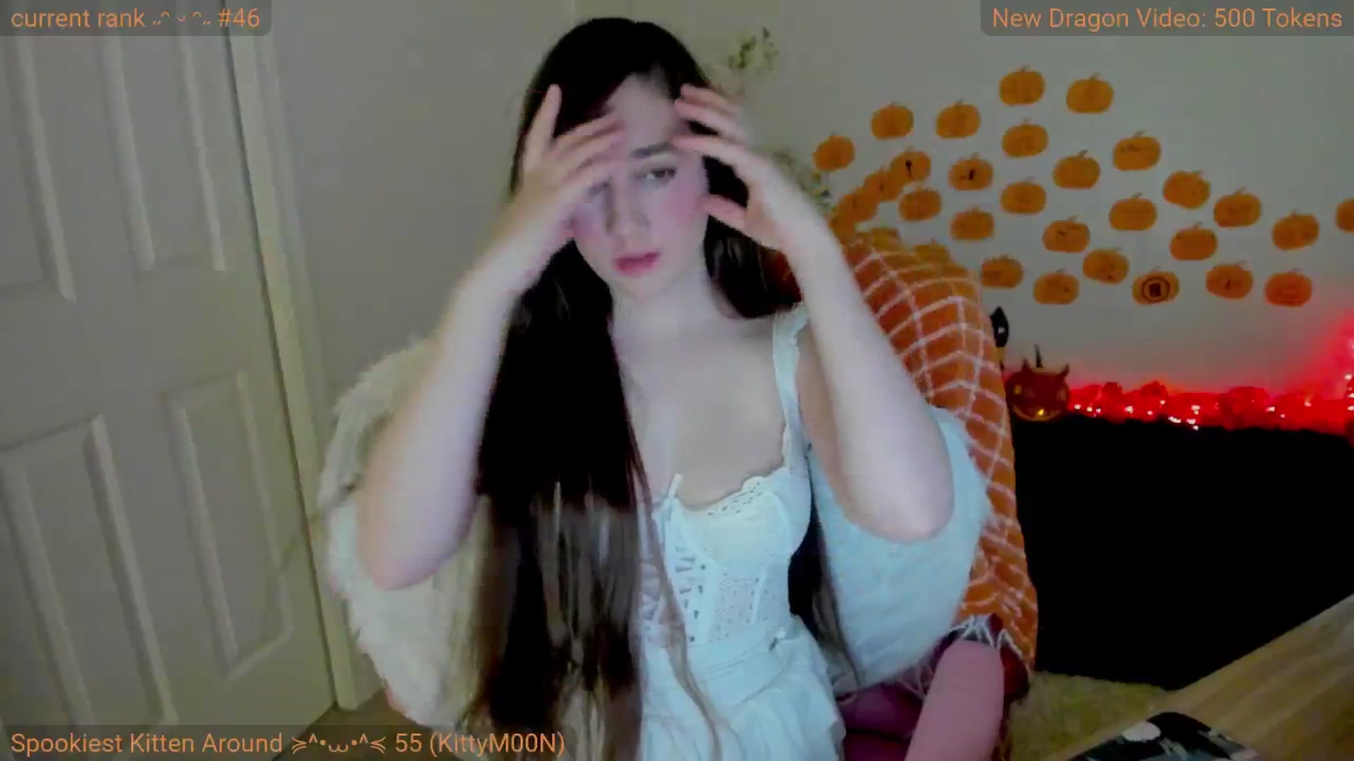 Gallery image thumbnail from Kitty's myfreecams stream on, 10/30/2024, 07:00 image 3 of 20