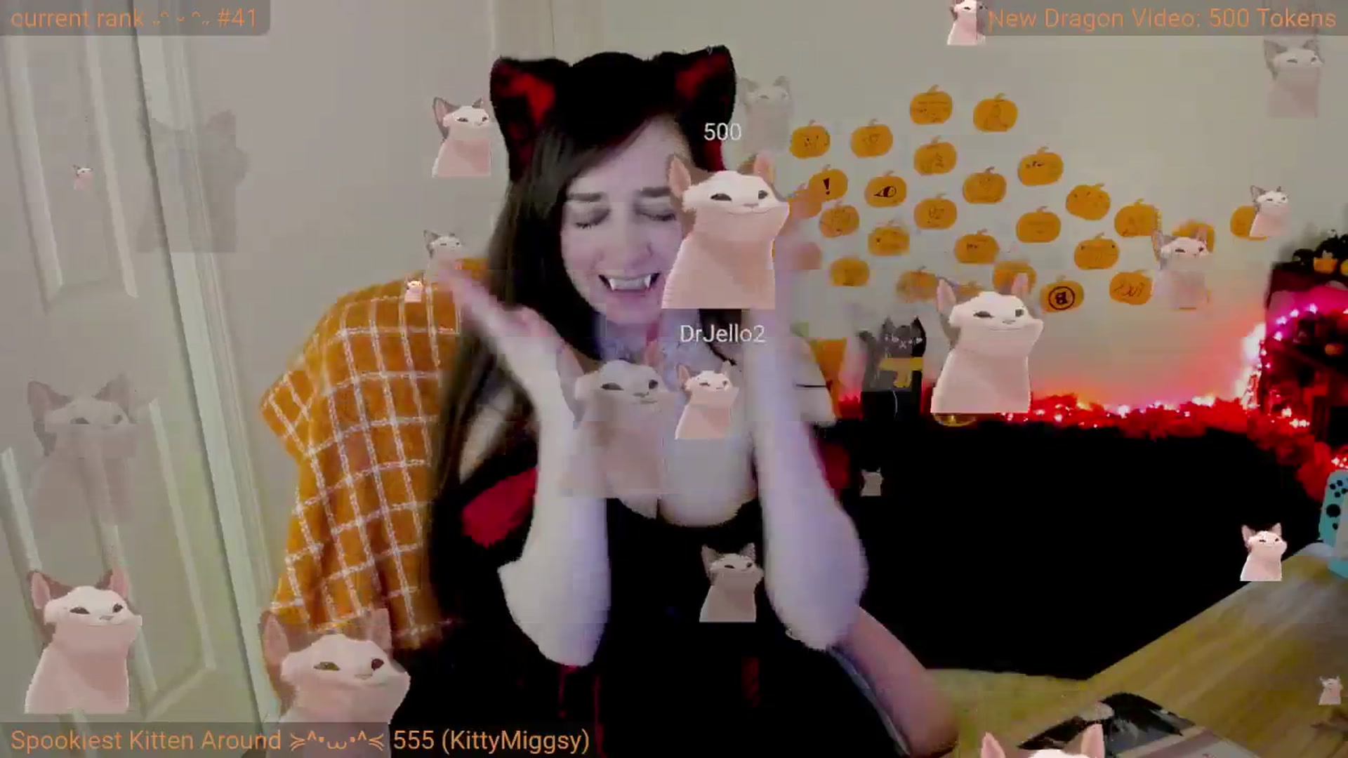 Gallery image thumbnail from Kitty's myfreecams stream on, 10/31/2024, 07:47 image 11 of 20