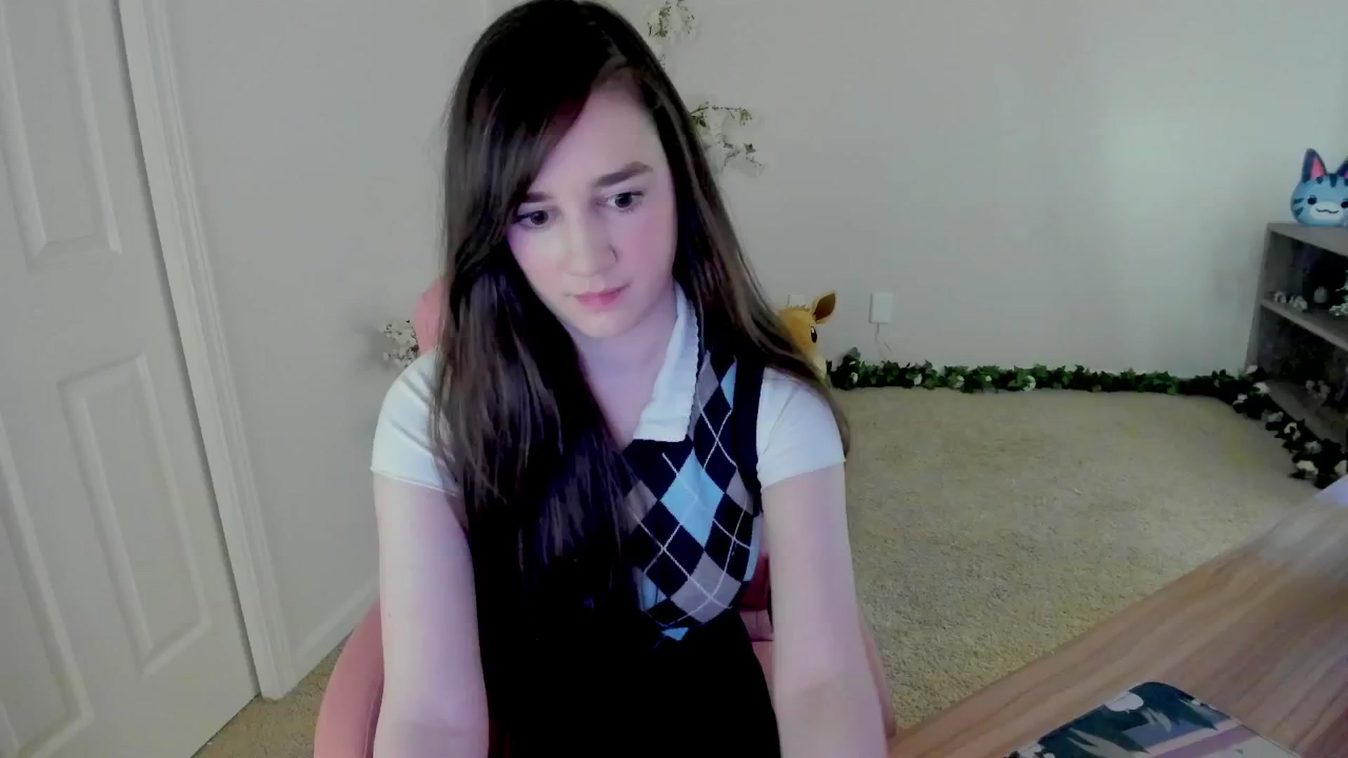 Gallery image thumbnail from Kitty's myfreecams stream on, 12/11/2024, 06:30 image 8 of 20