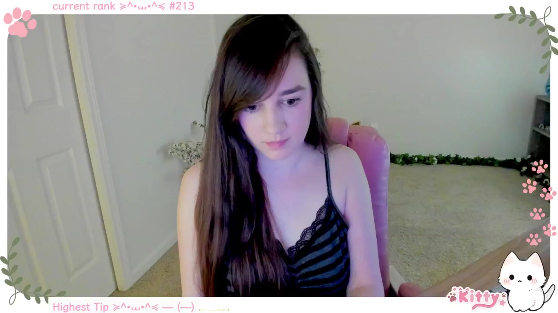 Gallery image thumbnail from Kitty's myfreecams stream on, 12/18/2024, 06:53 image 1 of 20
