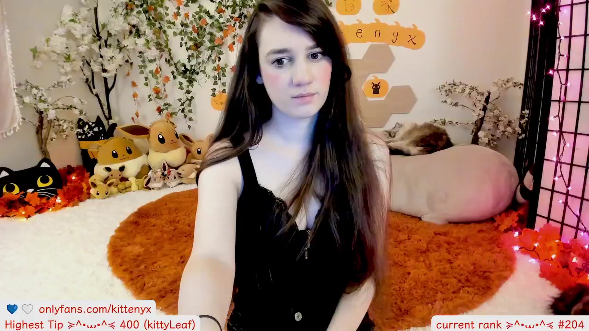 Gallery image thumbnail from Kitty's myfreecams stream on, 10/15/2025, 07:23 image 14 of 20