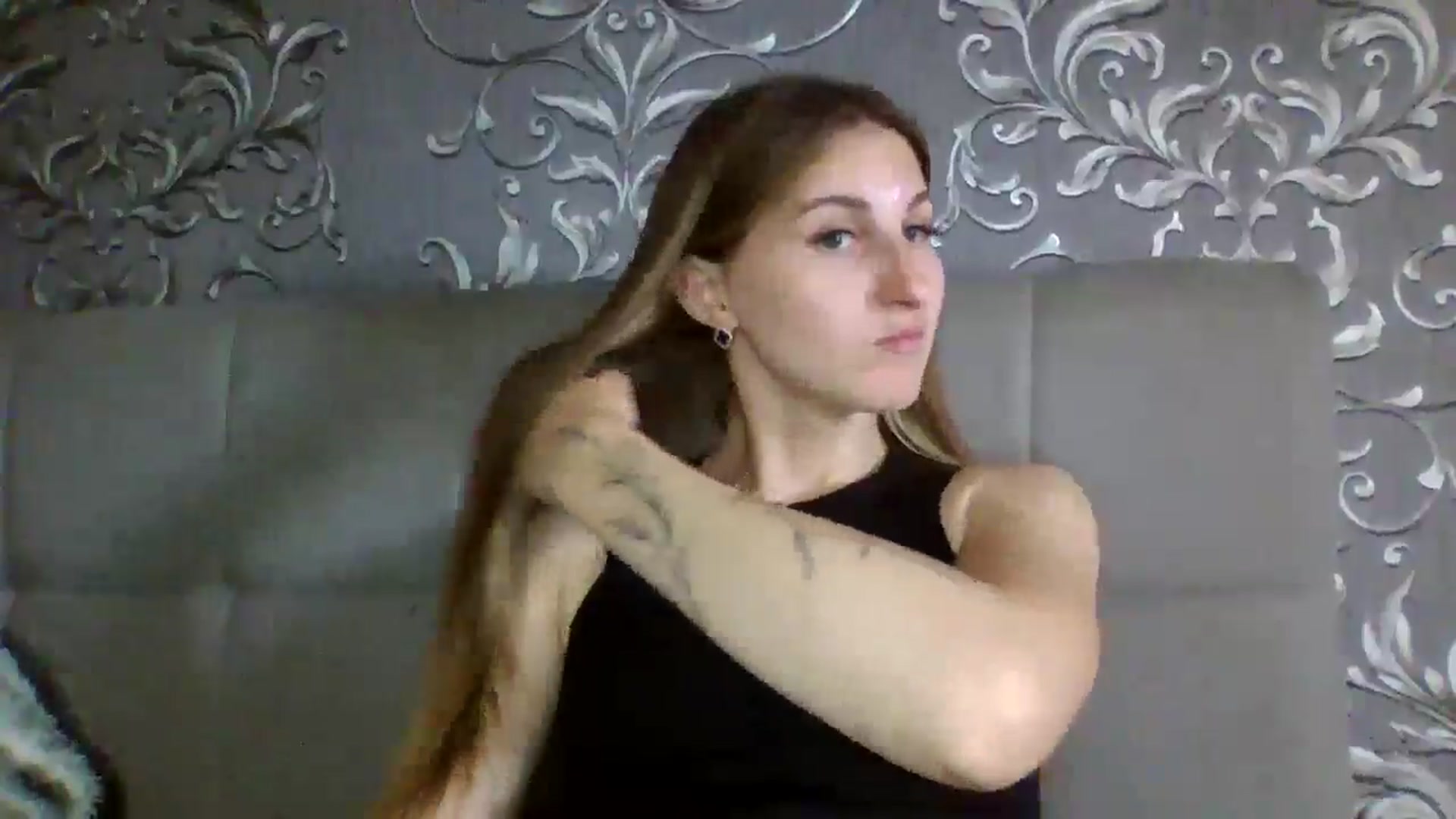 Gallery image thumbnail from KittyBelle's myfreecams stream on, 04/19/2026, 10:45 image 19 of 20