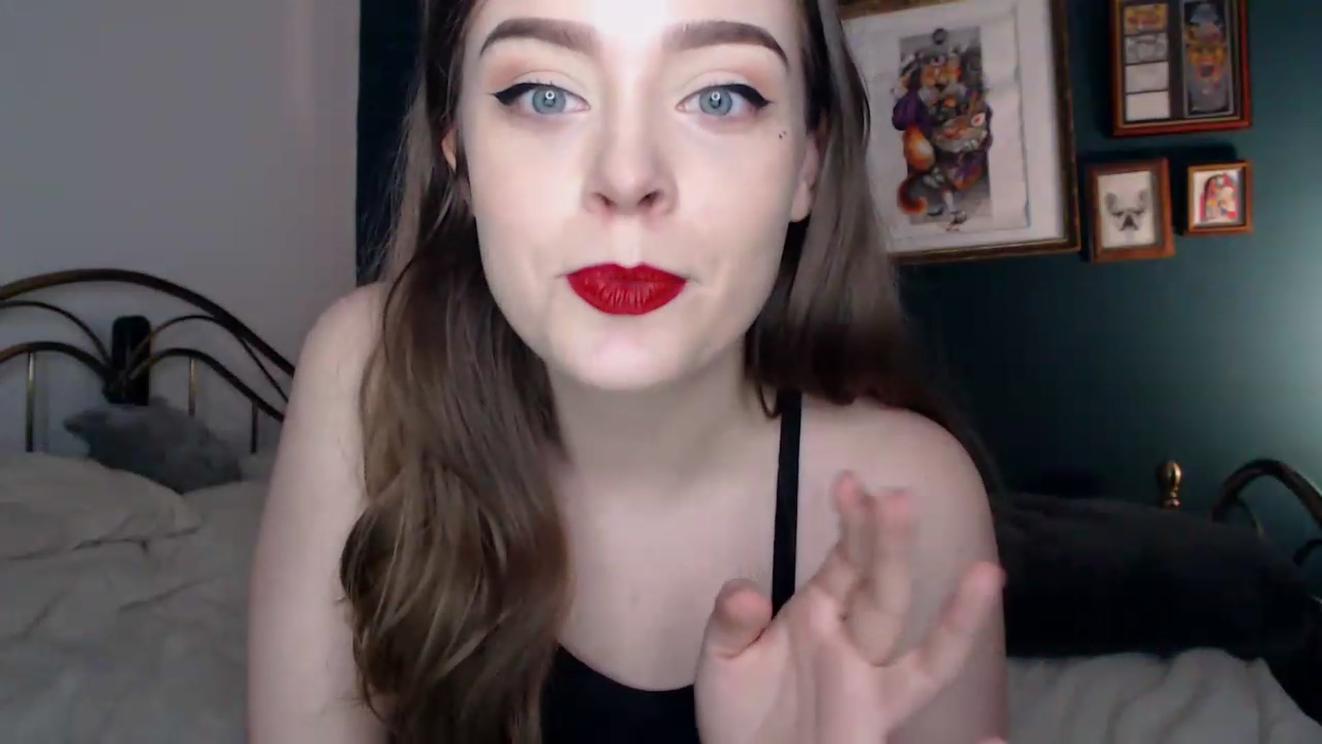 Gallery image thumbnail from KittyCash3w's myfreecams stream on, 11/15/2022, 18:57 image 6 of 20