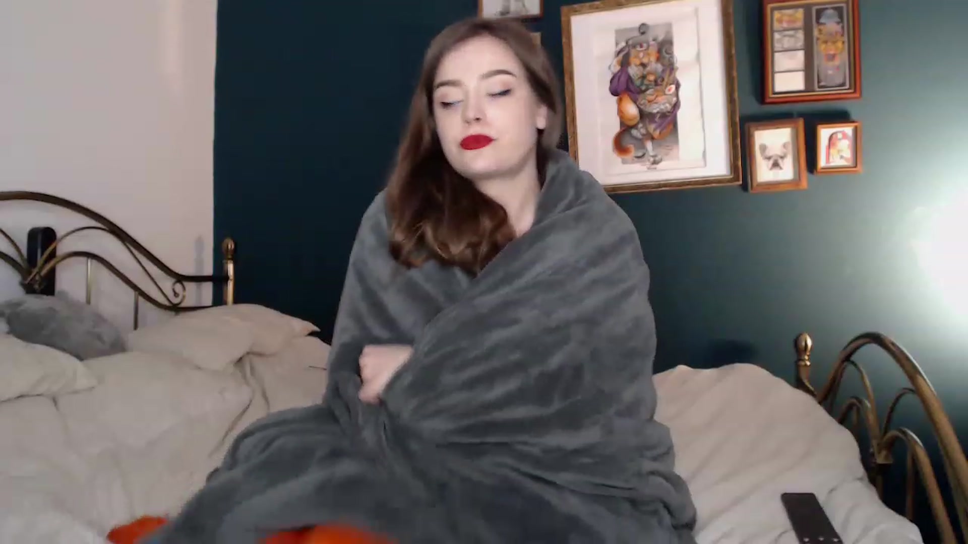 Gallery image thumbnail from KittyCash3w's myfreecams stream on, 11/15/2022, 18:57 image 19 of 20