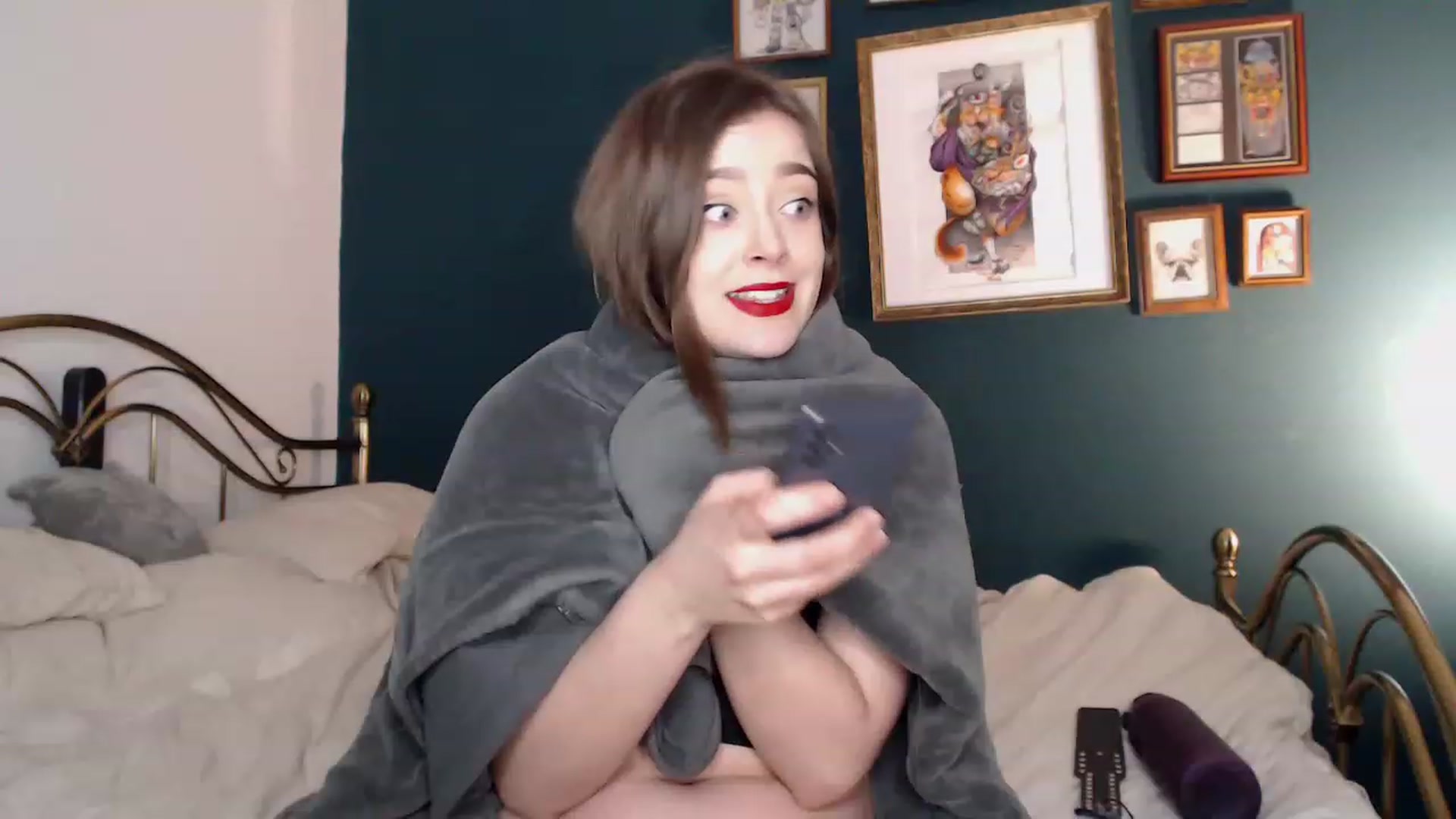 Gallery image thumbnail from KittyCash3w's myfreecams stream on, 11/15/2022, 19:11 image 5 of 20
