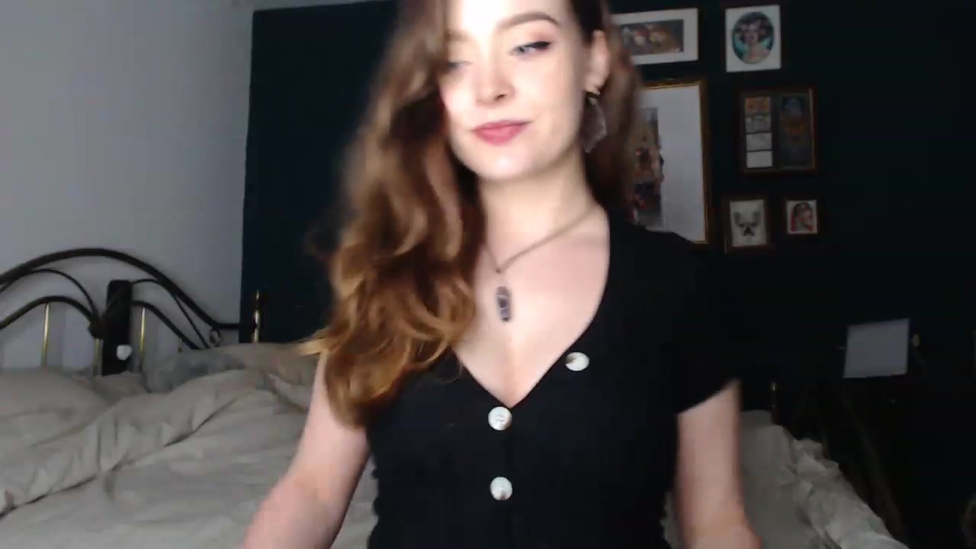 Gallery image thumbnail from KittyCash3w's myfreecams stream on, 11/18/2022, 21:16 image 17 of 20