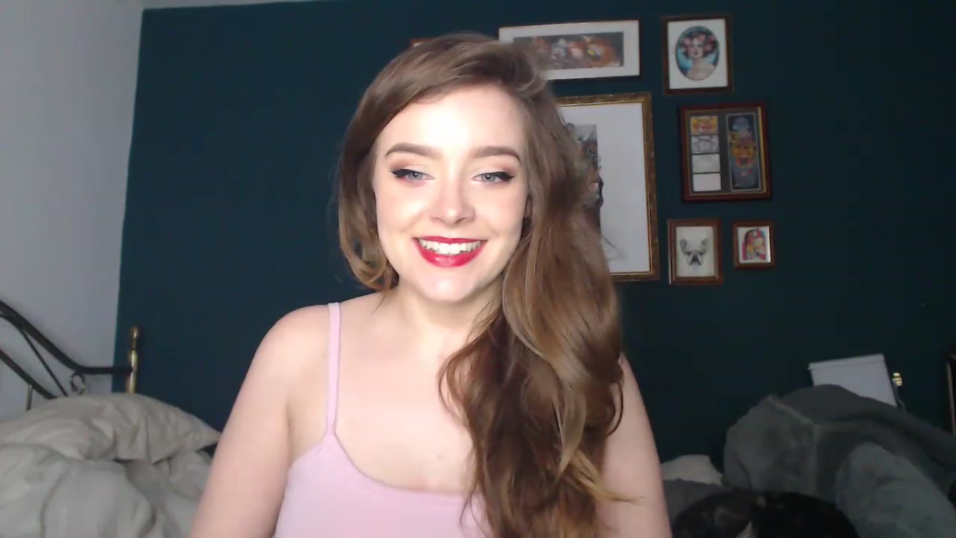 Gallery image thumbnail from KittyCash3w's myfreecams stream on, 11/23/2022, 18:10 image 12 of 20