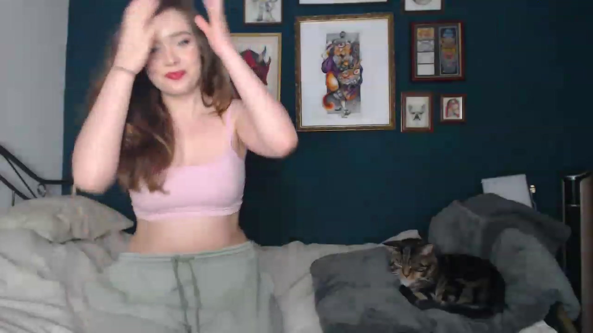 Gallery image thumbnail from KittyCash3w's myfreecams stream on, 11/23/2022, 18:10 image 14 of 20