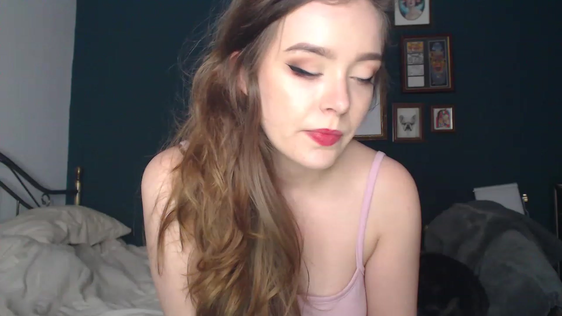 Gallery image thumbnail from KittyCash3w's myfreecams stream on, 11/23/2022, 18:10 image 2 of 20