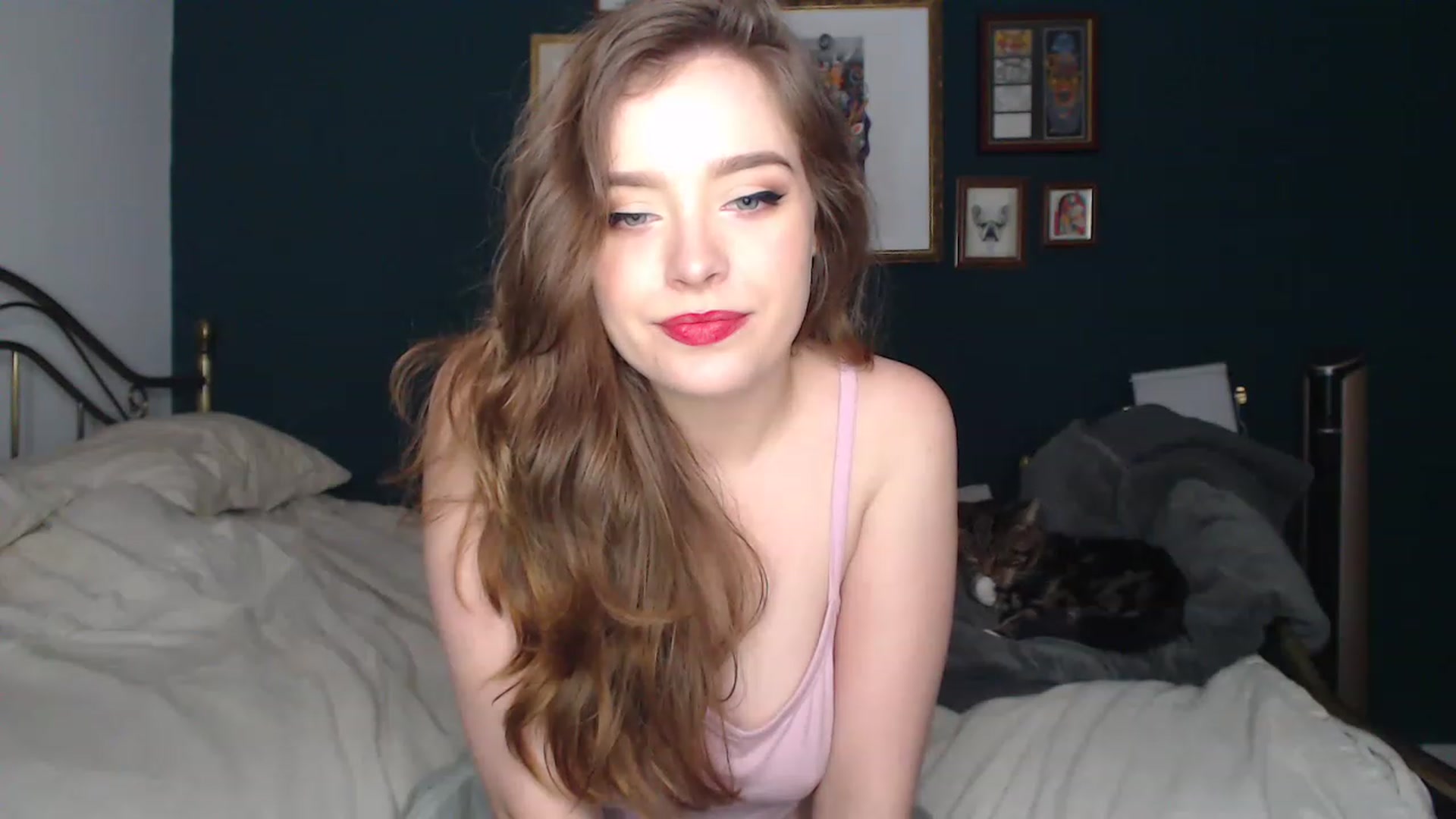 Gallery image thumbnail from KittyCash3w's myfreecams stream on, 11/23/2022, 18:10 image 18 of 20