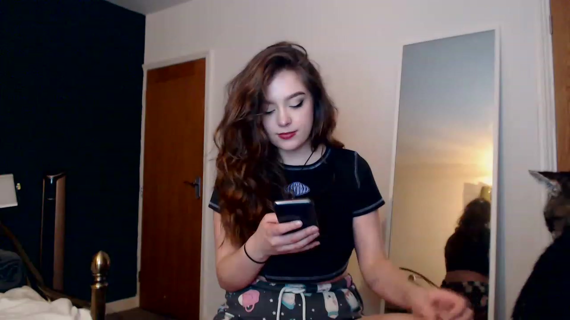 Gallery image thumbnail from KittyCash3w's myfreecams stream on, 11/28/2022, 17:49 image 12 of 20