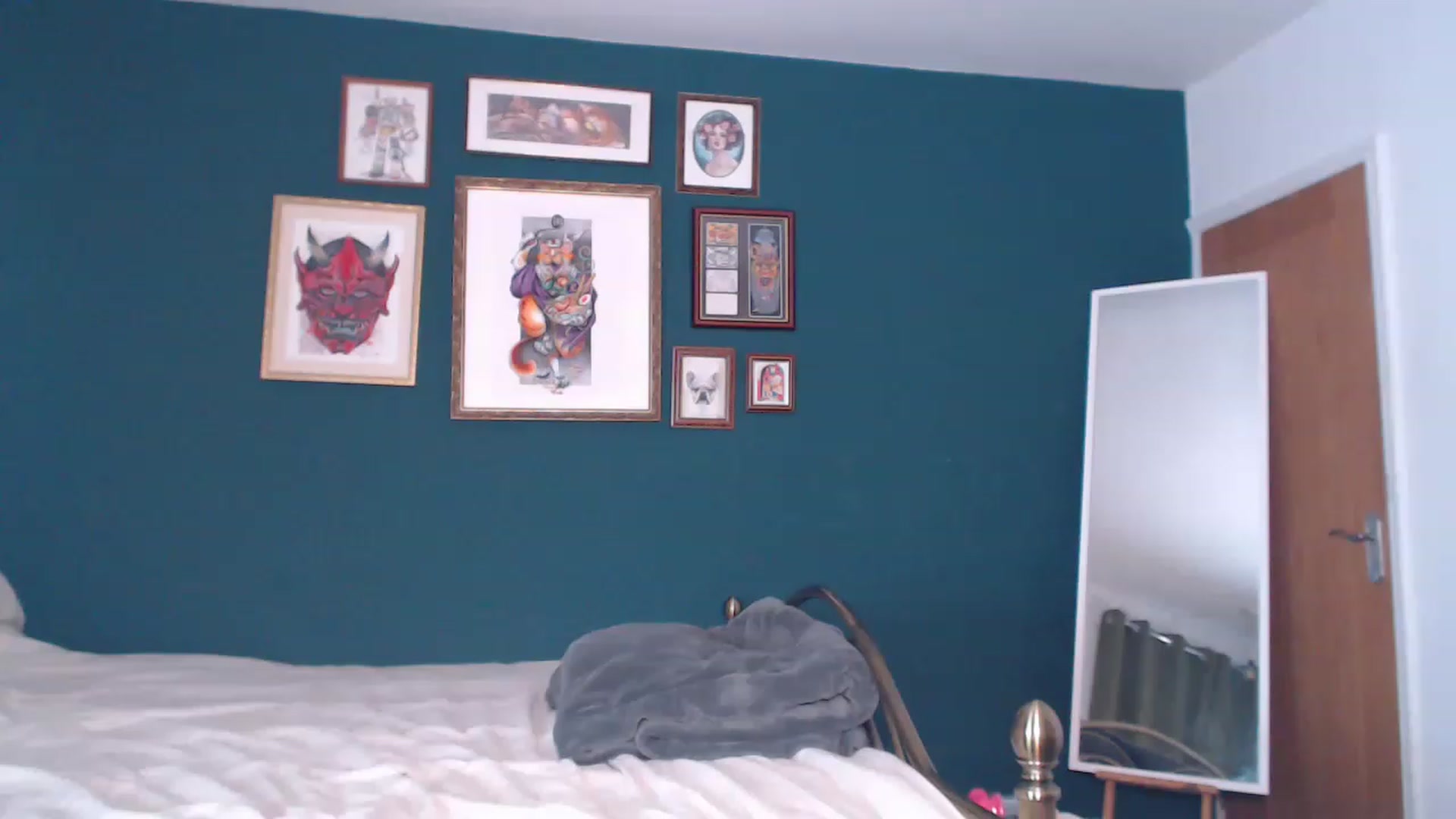 Gallery image thumbnail from KittyCash3w's myfreecams stream on, 12/01/2022, 15:07 image 20 of 20