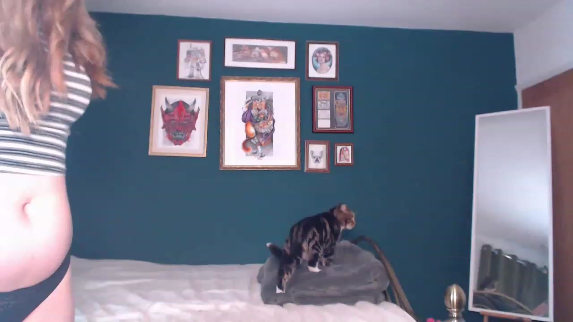 Gallery image thumbnail from KittyCash3w's myfreecams stream on, 12/01/2022, 15:07 image 15 of 20