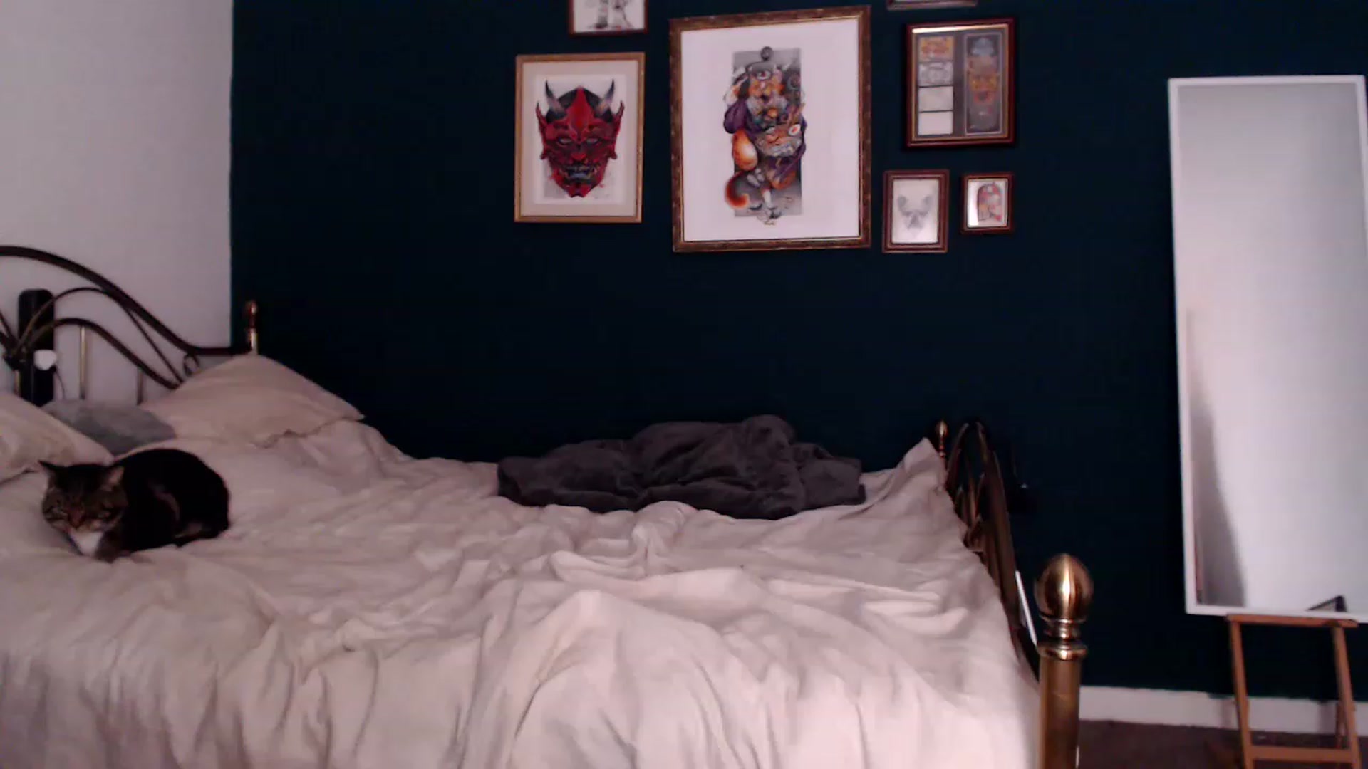 Gallery image thumbnail from KittyCash3w's myfreecams stream on, 12/03/2022, 17:18 image 17 of 20