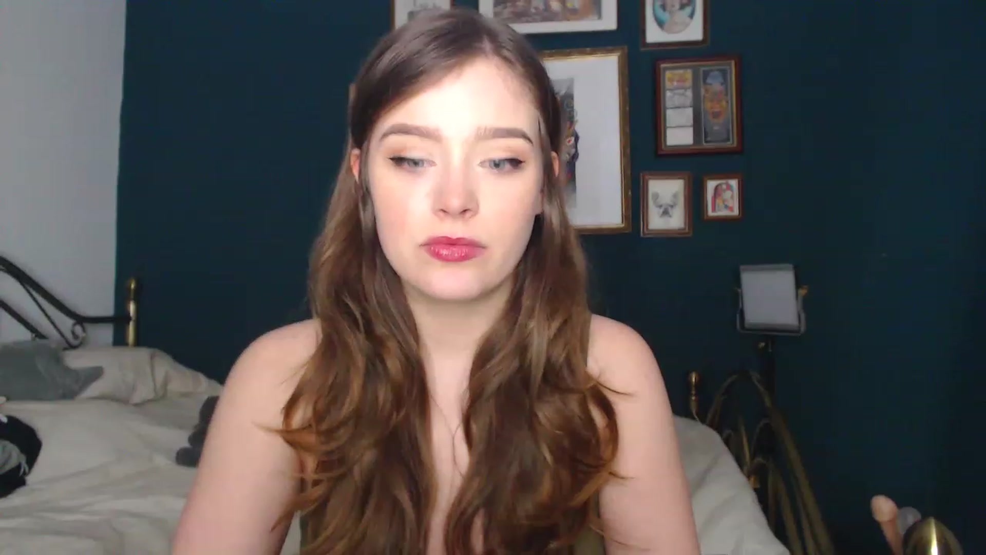 Gallery image thumbnail from KittyCash3w's myfreecams stream on, 12/08/2022, 21:13 image 2 of 20