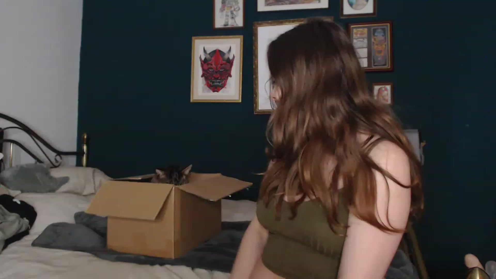 Gallery image thumbnail from KittyCash3w's myfreecams stream on, 12/08/2022, 21:13 image 15 of 20