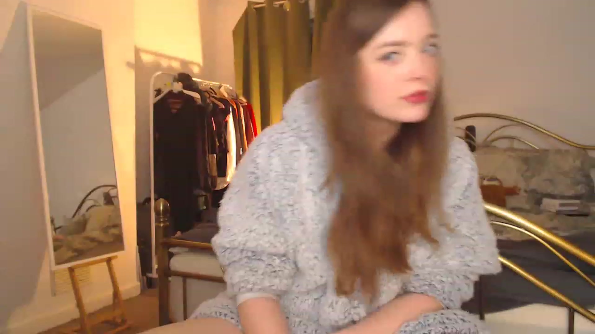 Gallery image thumbnail from KittyCash3w's myfreecams stream on, 12/22/2022, 20:12 image 18 of 20