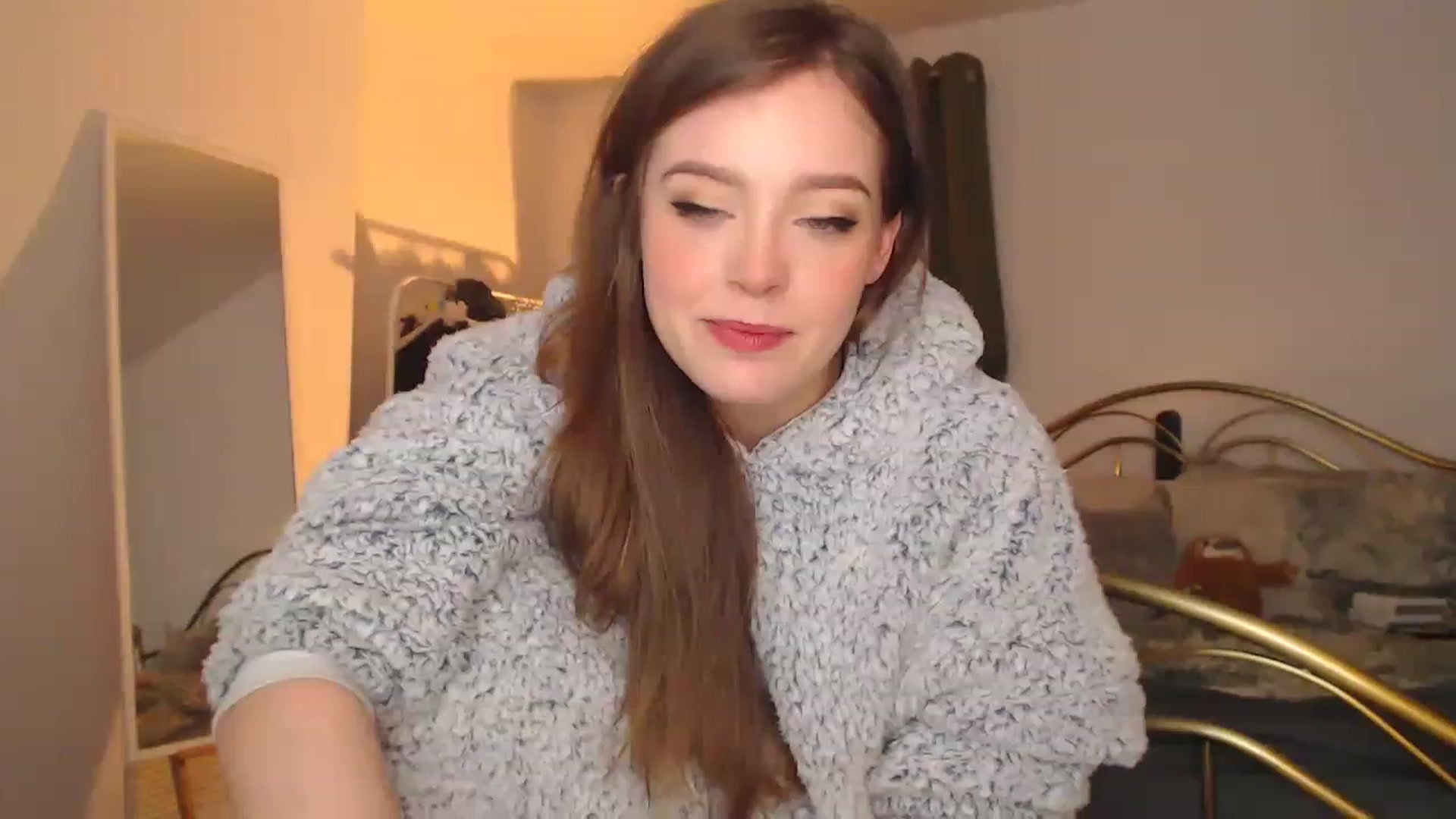 Gallery image thumbnail from KittyCash3w's myfreecams stream on, 12/22/2022, 20:33 image 13 of 20