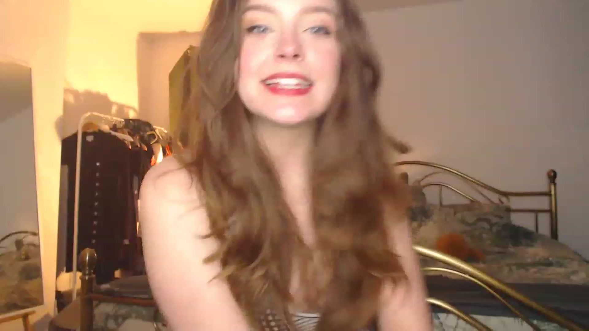 Gallery image thumbnail from KittyCash3w's myfreecams stream on, 12/27/2022, 19:12 image 11 of 20