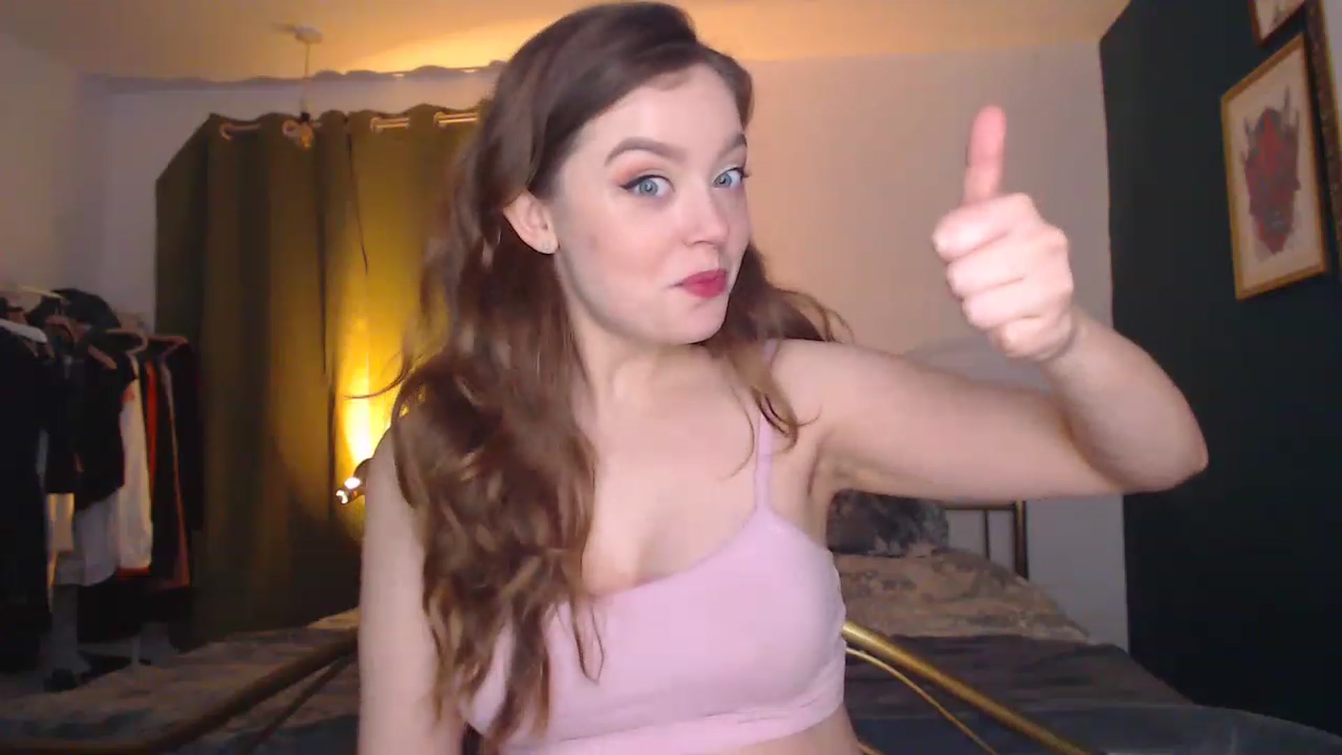 Gallery image thumbnail from KittyCash3w's myfreecams stream on, 12/28/2022, 20:48 image 10 of 20