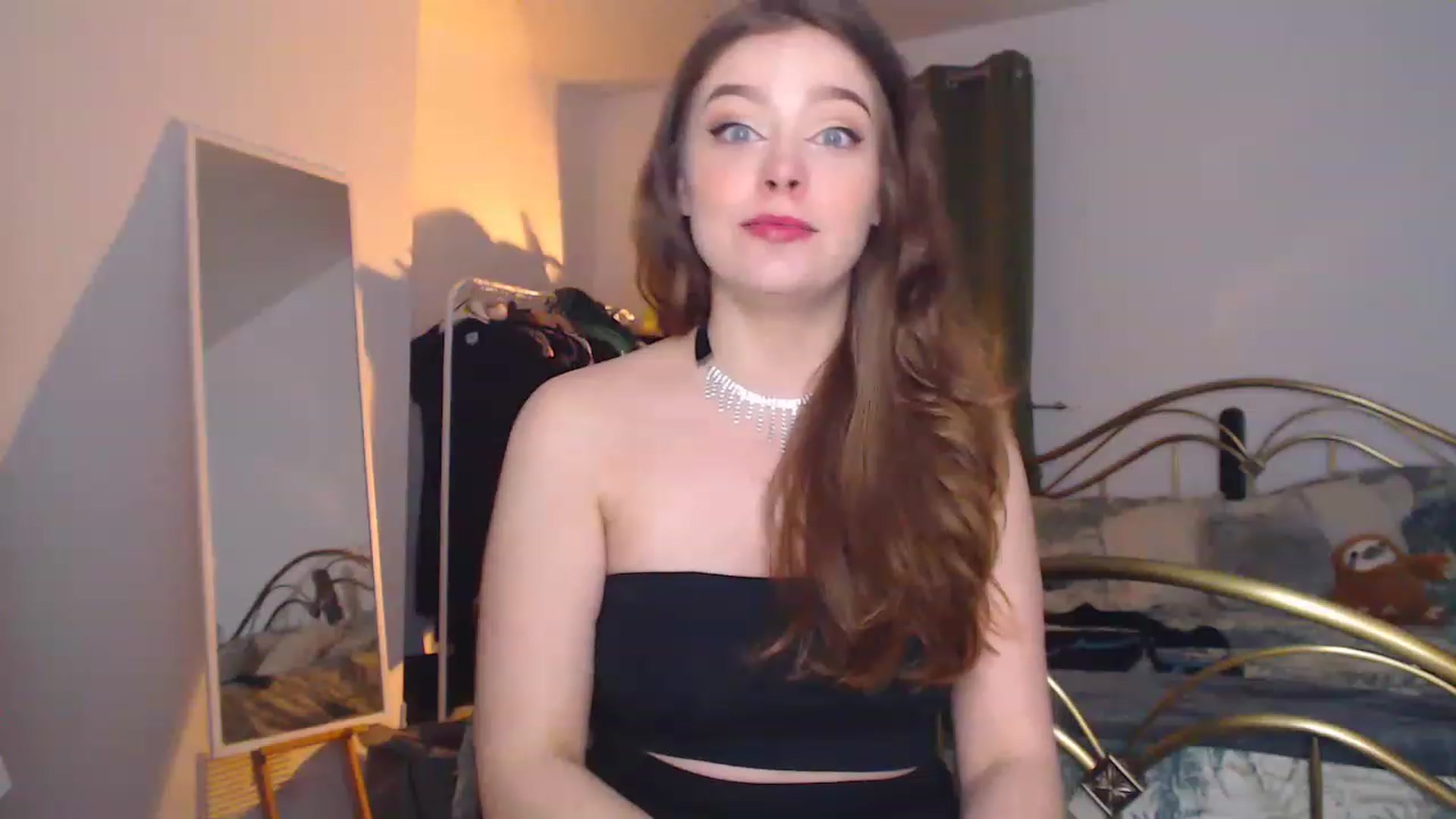 Gallery image thumbnail from KittyCash3w's myfreecams stream on, 12/31/2022, 19:26 image 13 of 20