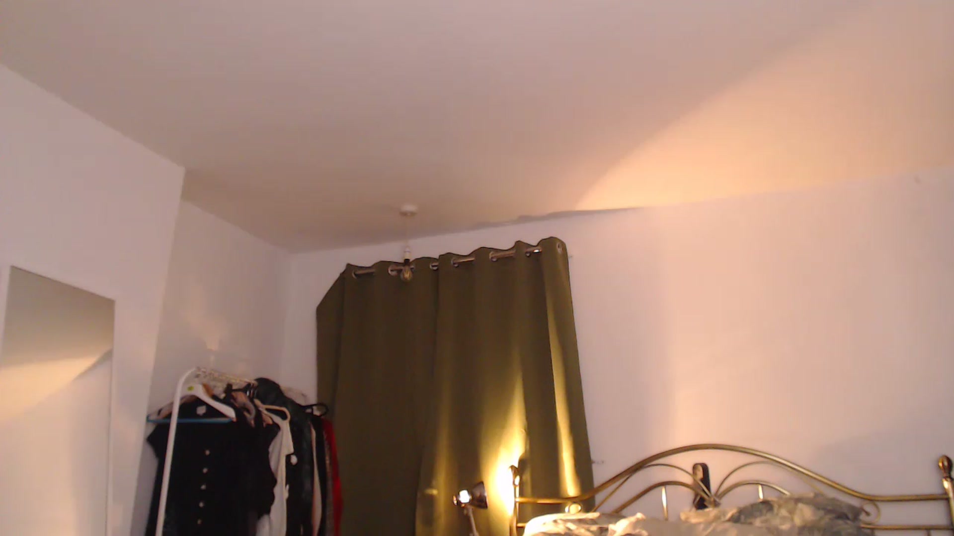 Gallery image thumbnail from KittyCash3w's myfreecams stream on, 01/12/2023, 21:03 image 10 of 20
