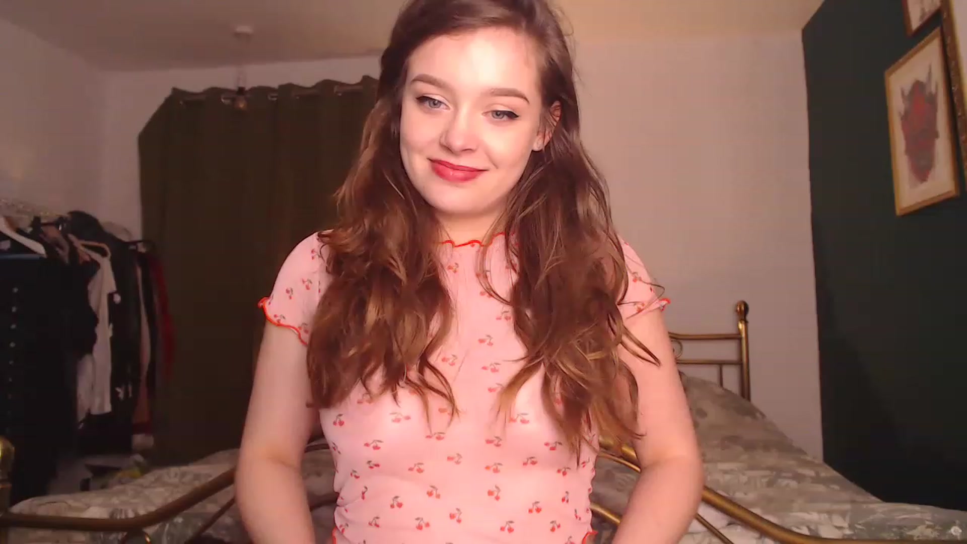 Gallery image thumbnail from KittyCash3w's myfreecams stream on, 01/12/2023, 21:03 image 1 of 20