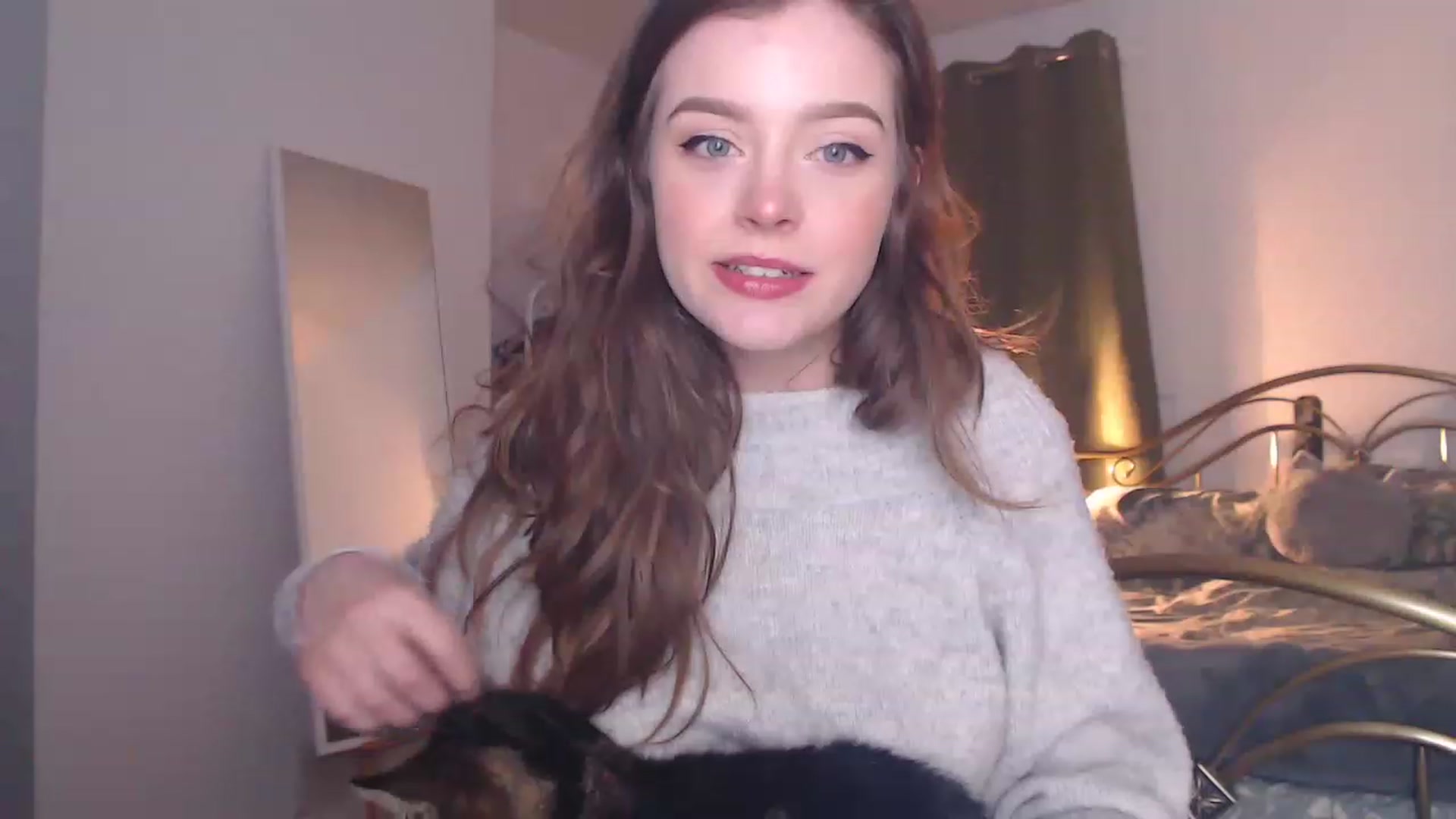 Gallery image thumbnail from KittyCash3w's myfreecams stream on, 01/17/2023, 18:52 image 15 of 20