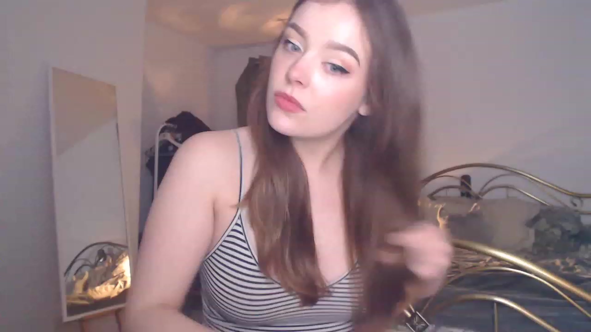 Gallery image thumbnail from KittyCash3w's myfreecams stream on, 01/19/2023, 21:52 image 1 of 20