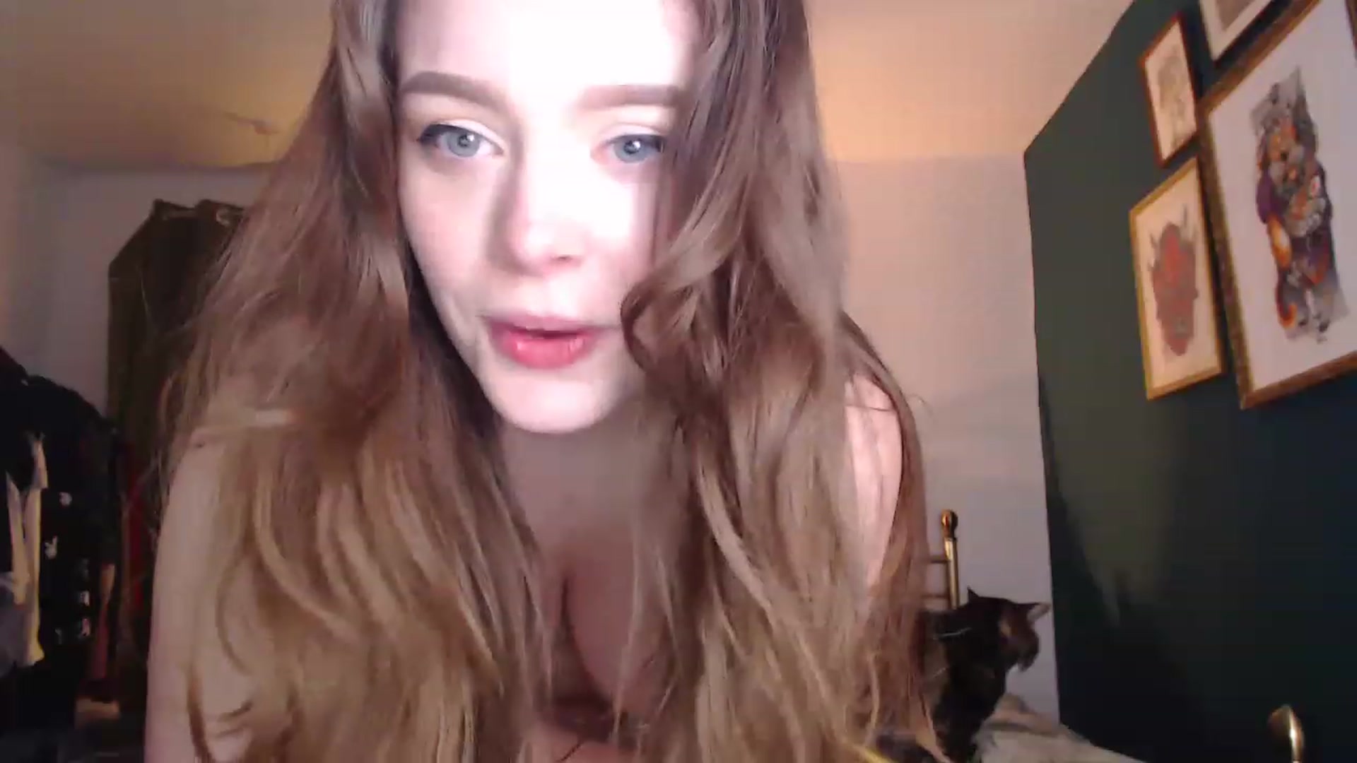 Gallery image thumbnail from KittyCash3w's myfreecams stream on, 01/19/2023, 21:52 image 12 of 20