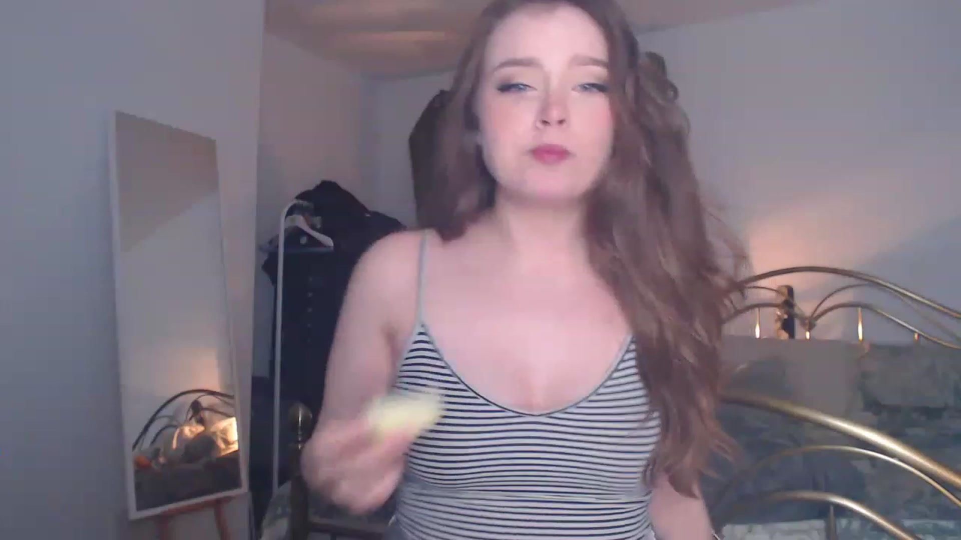 Gallery image thumbnail from KittyCash3w's myfreecams stream on, 01/21/2023, 19:37 image 13 of 20