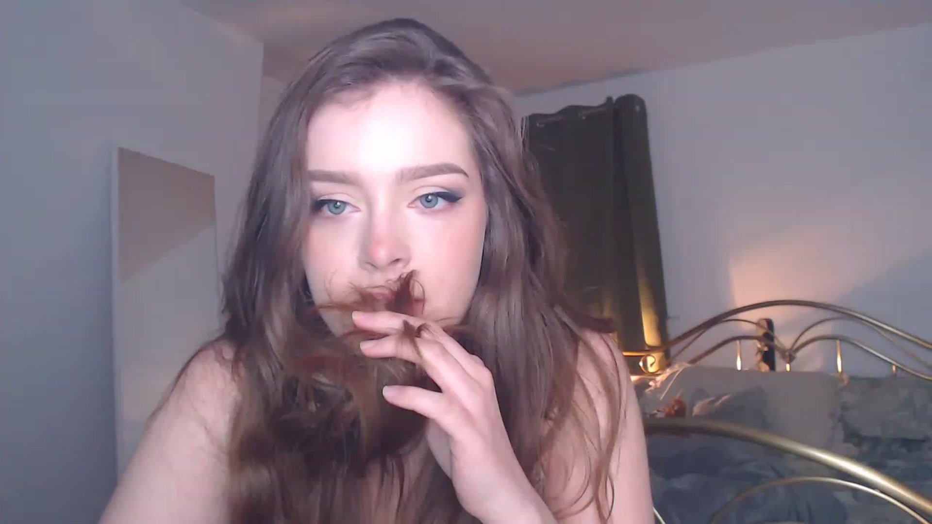 Gallery image thumbnail from KittyCash3w's myfreecams stream on, 01/21/2023, 19:37 image 9 of 20