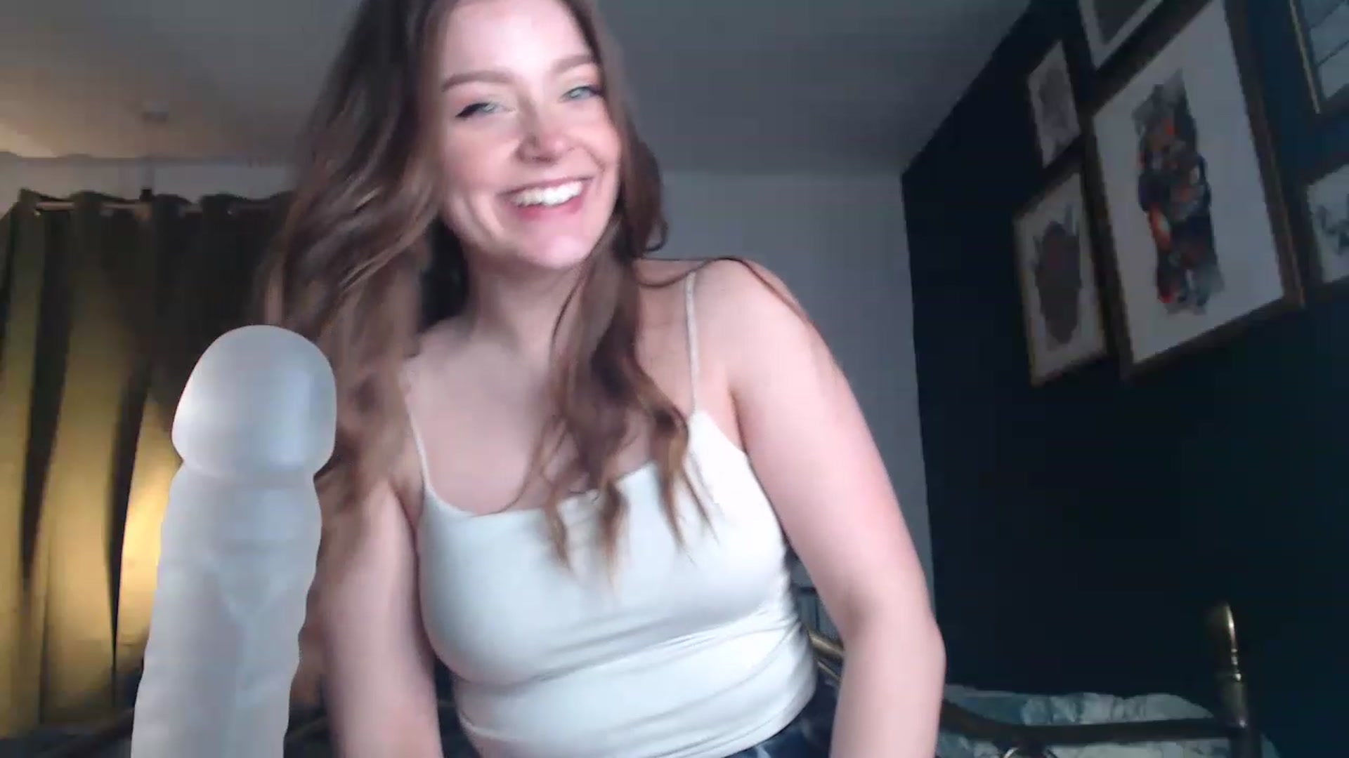 Gallery image thumbnail from KittyCash3w's myfreecams stream on, 01/28/2023, 21:04 image 4 of 20