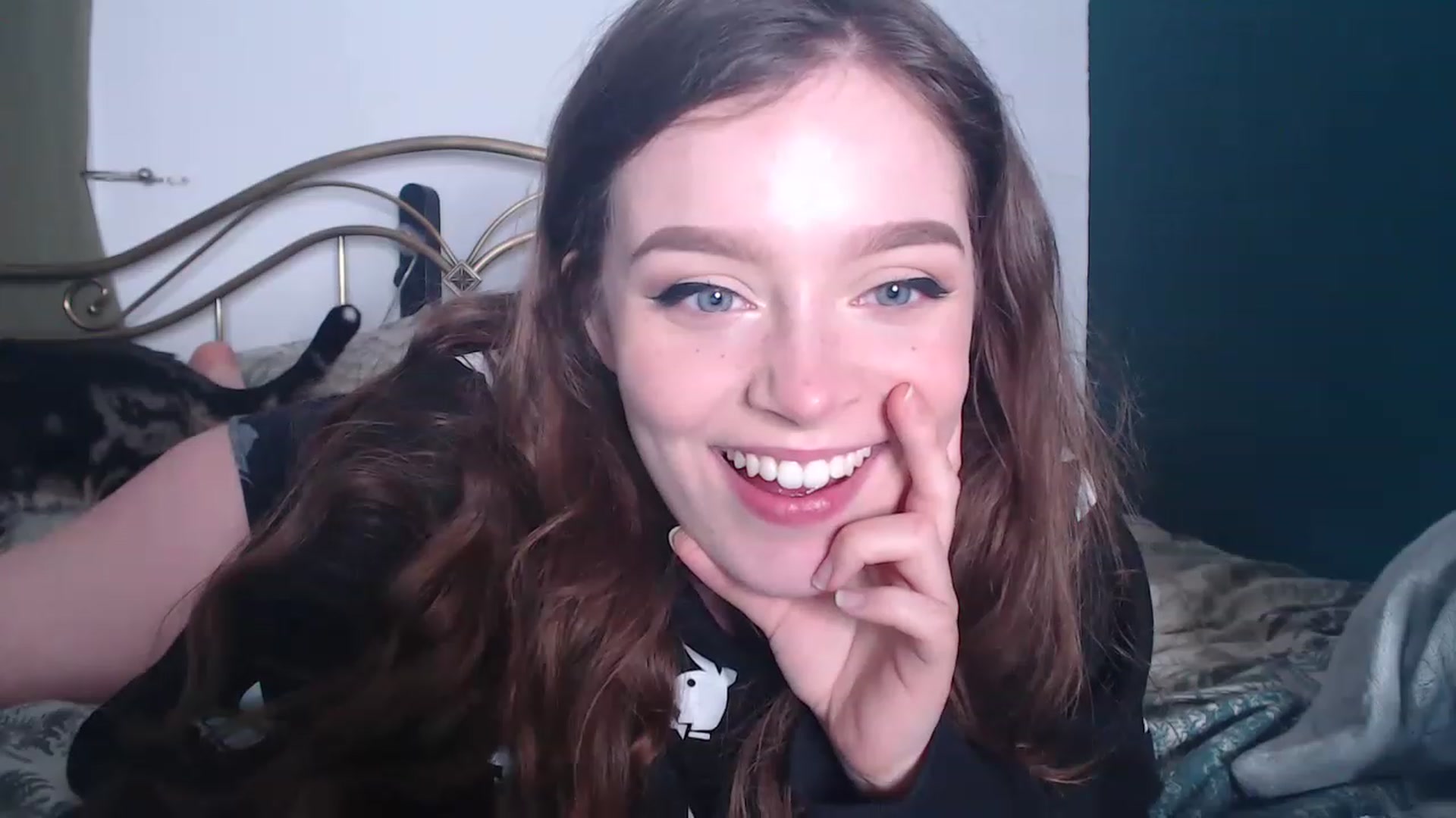Gallery image thumbnail from KittyCash3w's myfreecams stream on, 01/29/2023, 16:44 image 11 of 20
