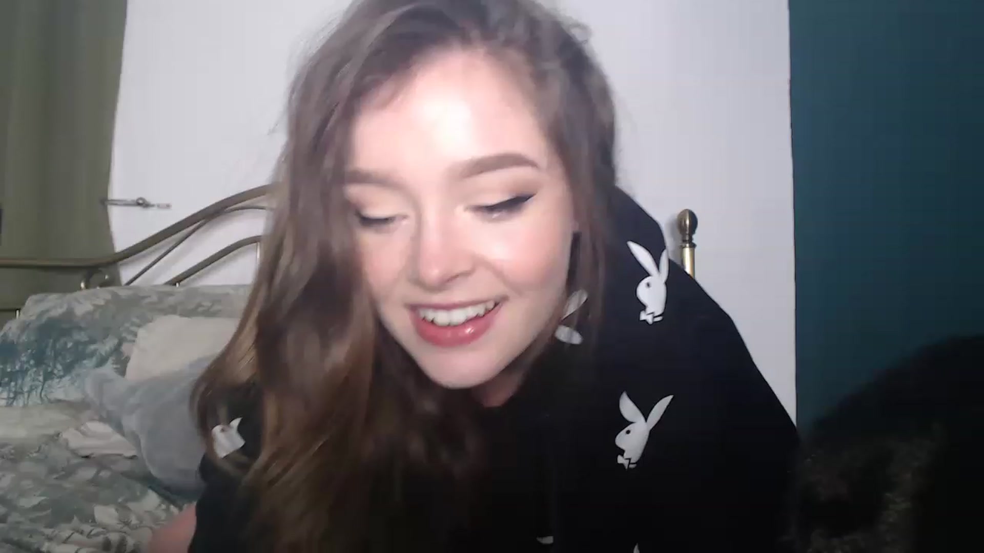 Gallery image thumbnail from KittyCash3w's myfreecams stream on, 01/29/2023, 16:44 image 2 of 20