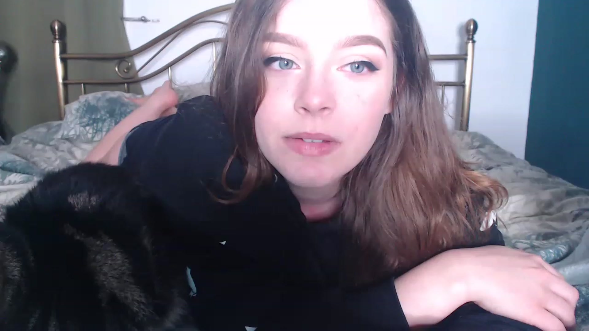 Gallery image thumbnail from KittyCash3w's myfreecams stream on, 01/29/2023, 16:44 image 13 of 20